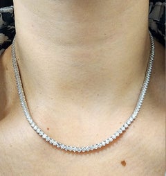 Collar de tenis con diamantes de 8.39 quilates