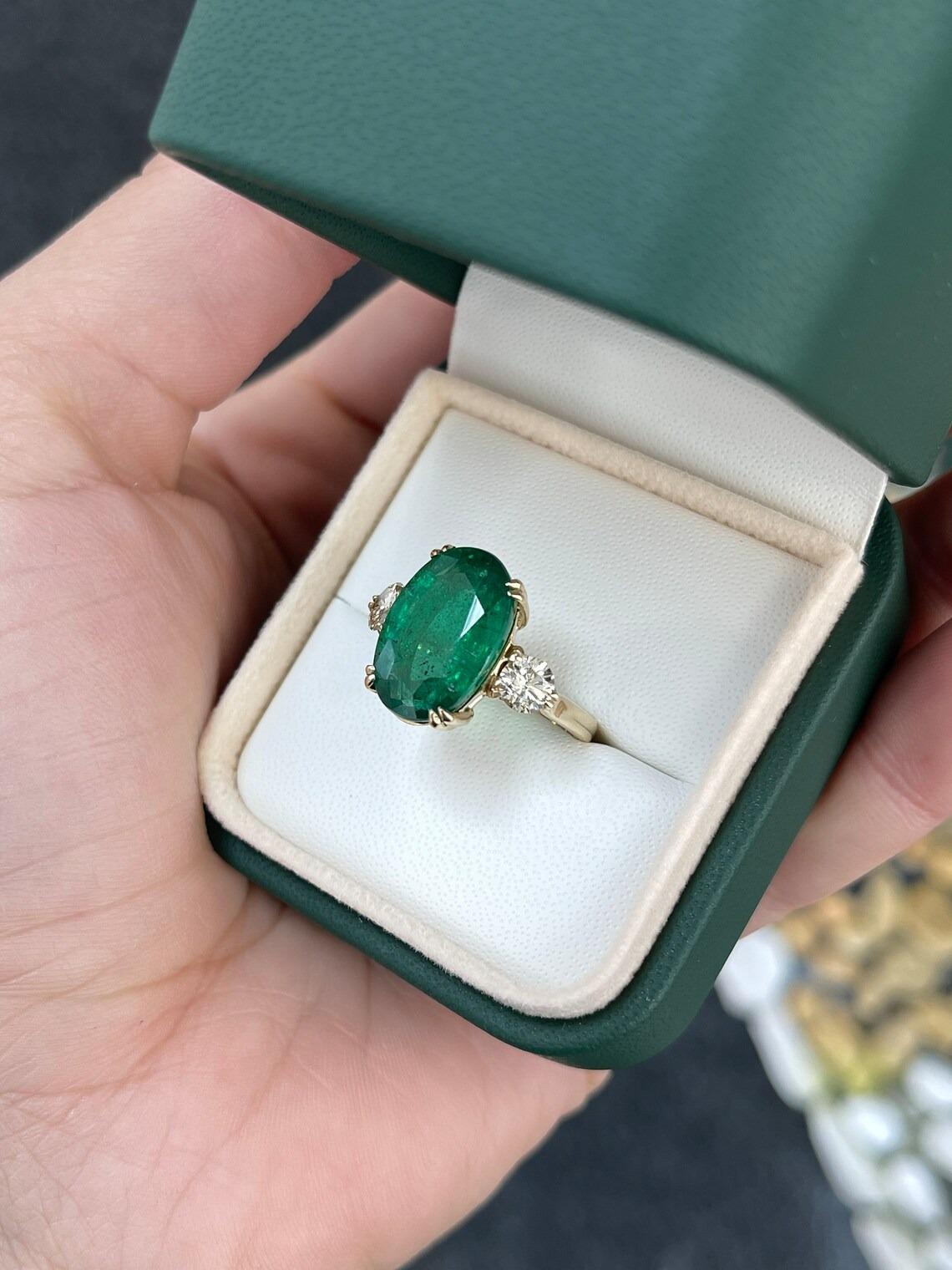 Contemporary 8.39tcw 14K Elongated Natural Oval Emerald & Round Diamond 3 Stone Statement Rin For Sale