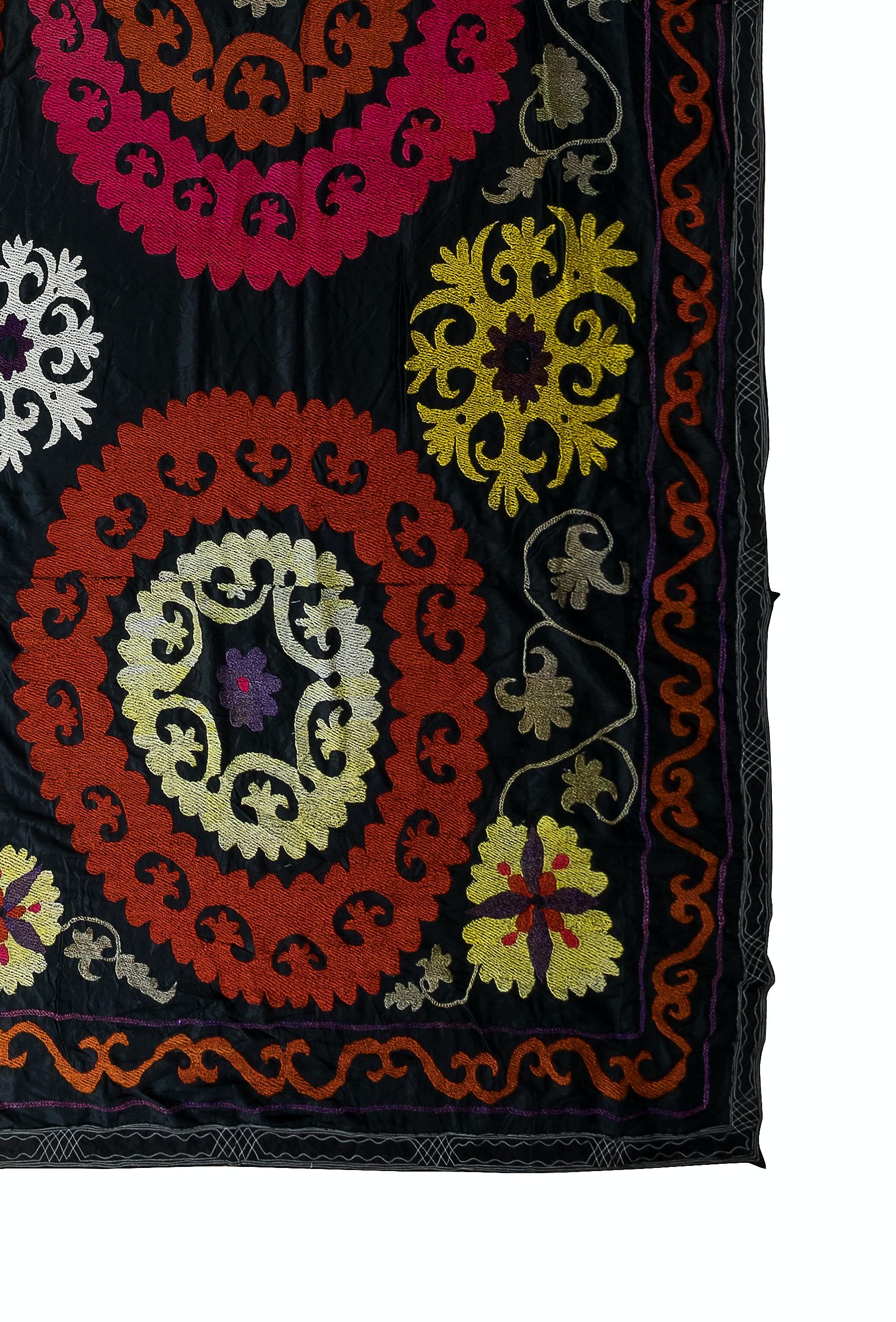 20th Century 8.3x10.7 Ft Silk Embroidery Bedspread, Vintage Uzbek Throw, Suzani Blanket For Sale