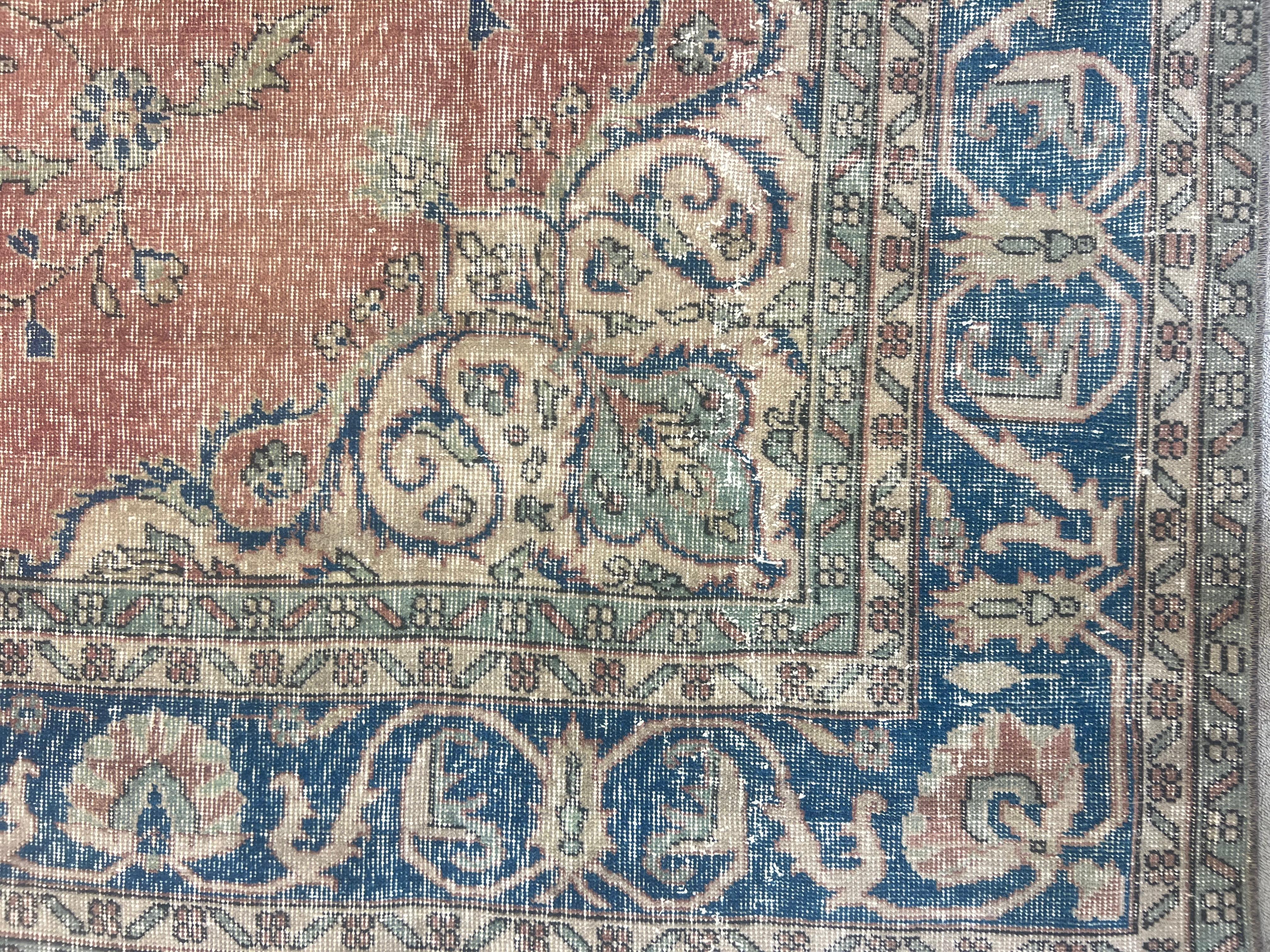 8.3x11.5 Ft One-of-a-Kind Vintage Area Rug, Traditional Handmade Turkish Carpet For Sale 6