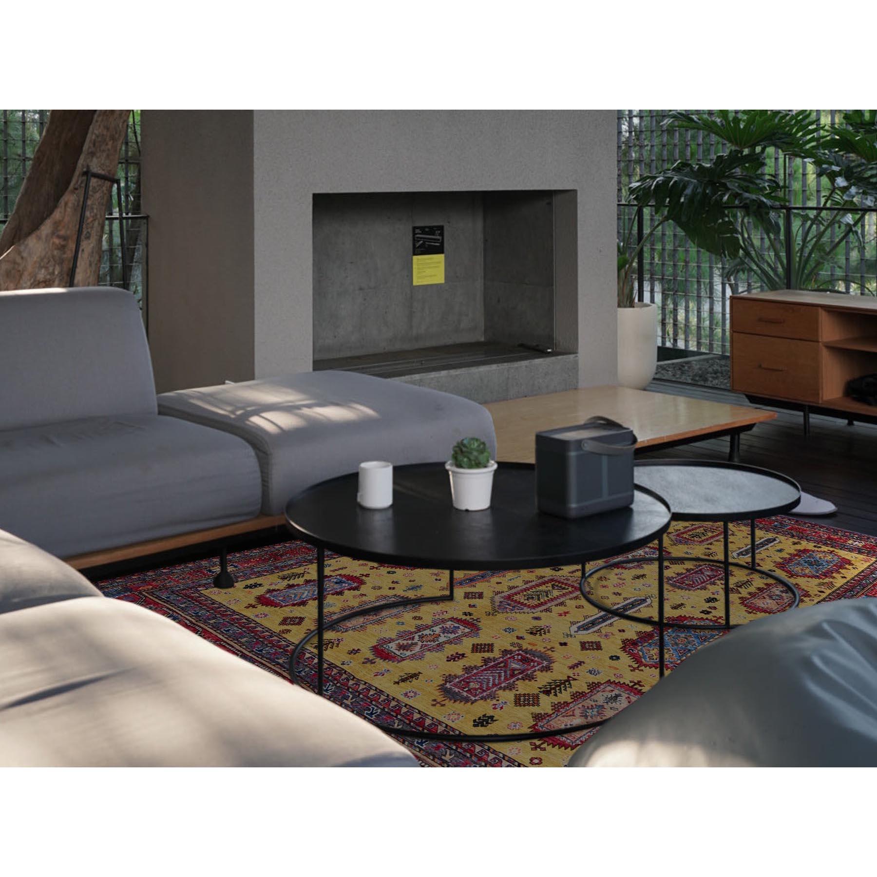 Giallo Macaron, Ersari afgano con nodo turco, design caucasico revival, tinture vegetali, annodato a mano, lana morbida e lucente, tappeto orientale
Materiali primari: Lana
Lattice: No Pile 
altezza: 0,25 pollici
Stile: Tradizionale
Colore primario: