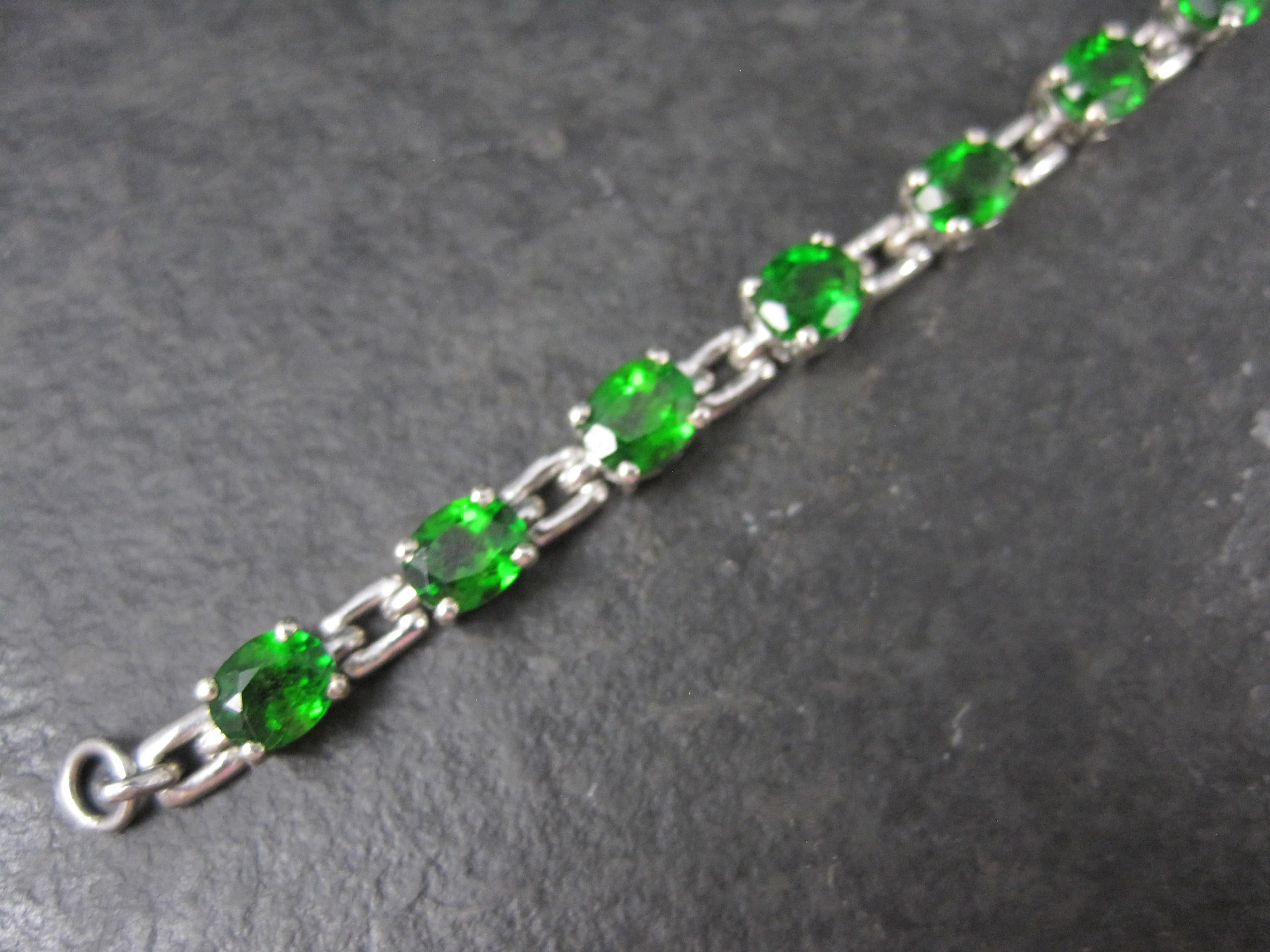 Pulsera de tenis de diópsido cromado de 8,4 quilates Plata de ley 7,75 en venta 1