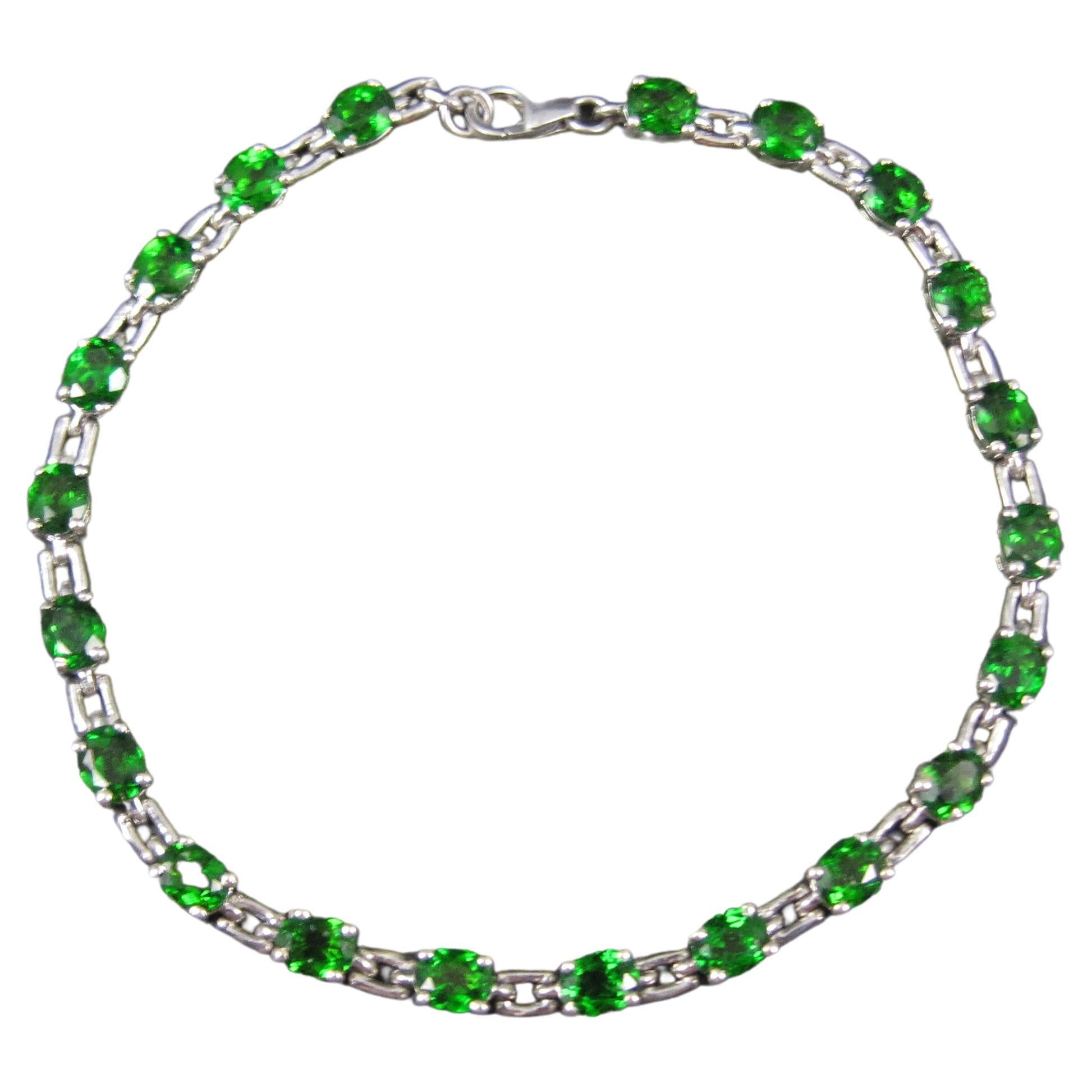 Bracelet tennis Diopside chromé 8,4 carats en argent sterling 7,75"