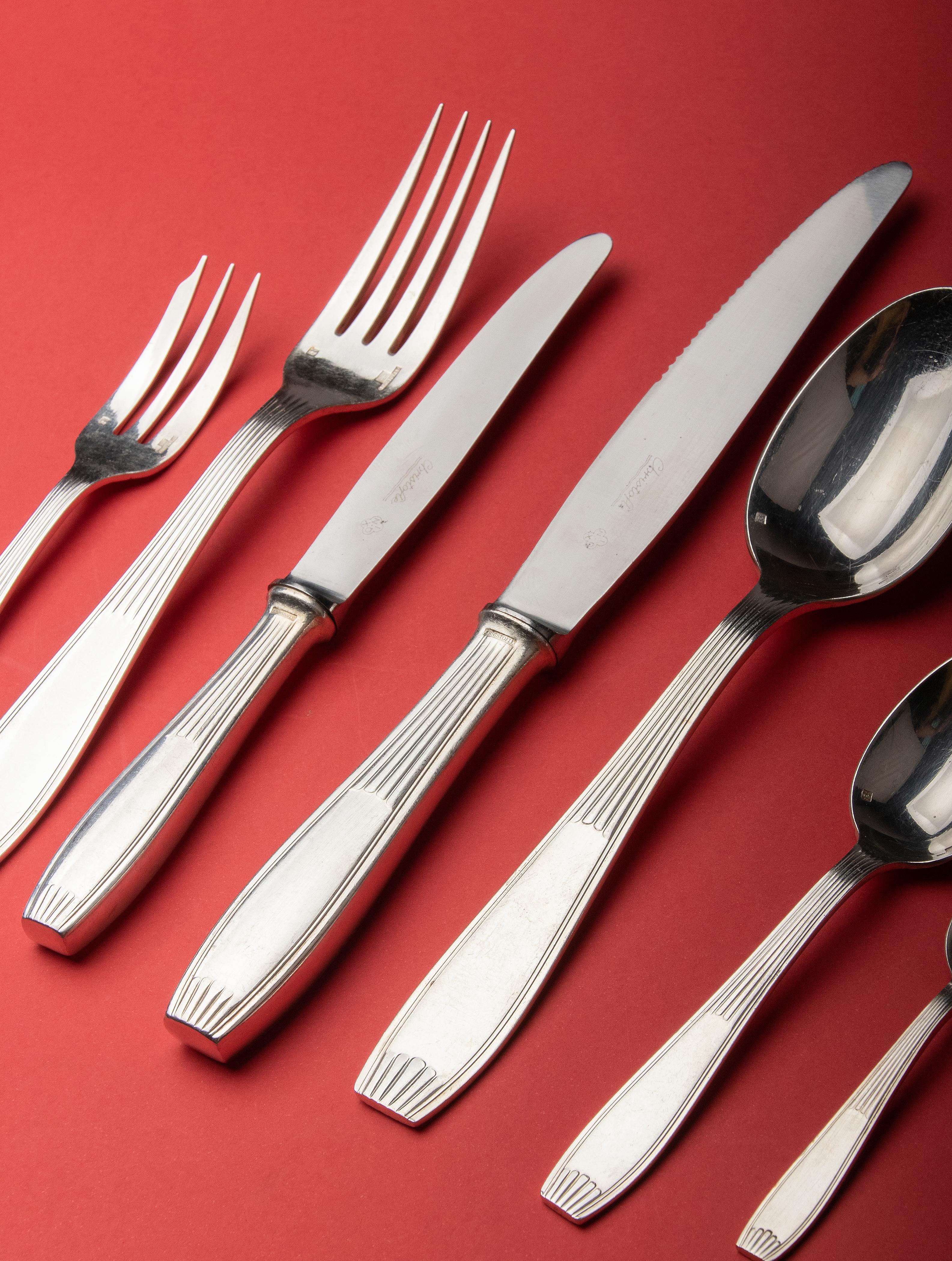 Hand-Crafted 84-Piece set of Silver Plated Art Deco Flatware by Christofle Model Saigon