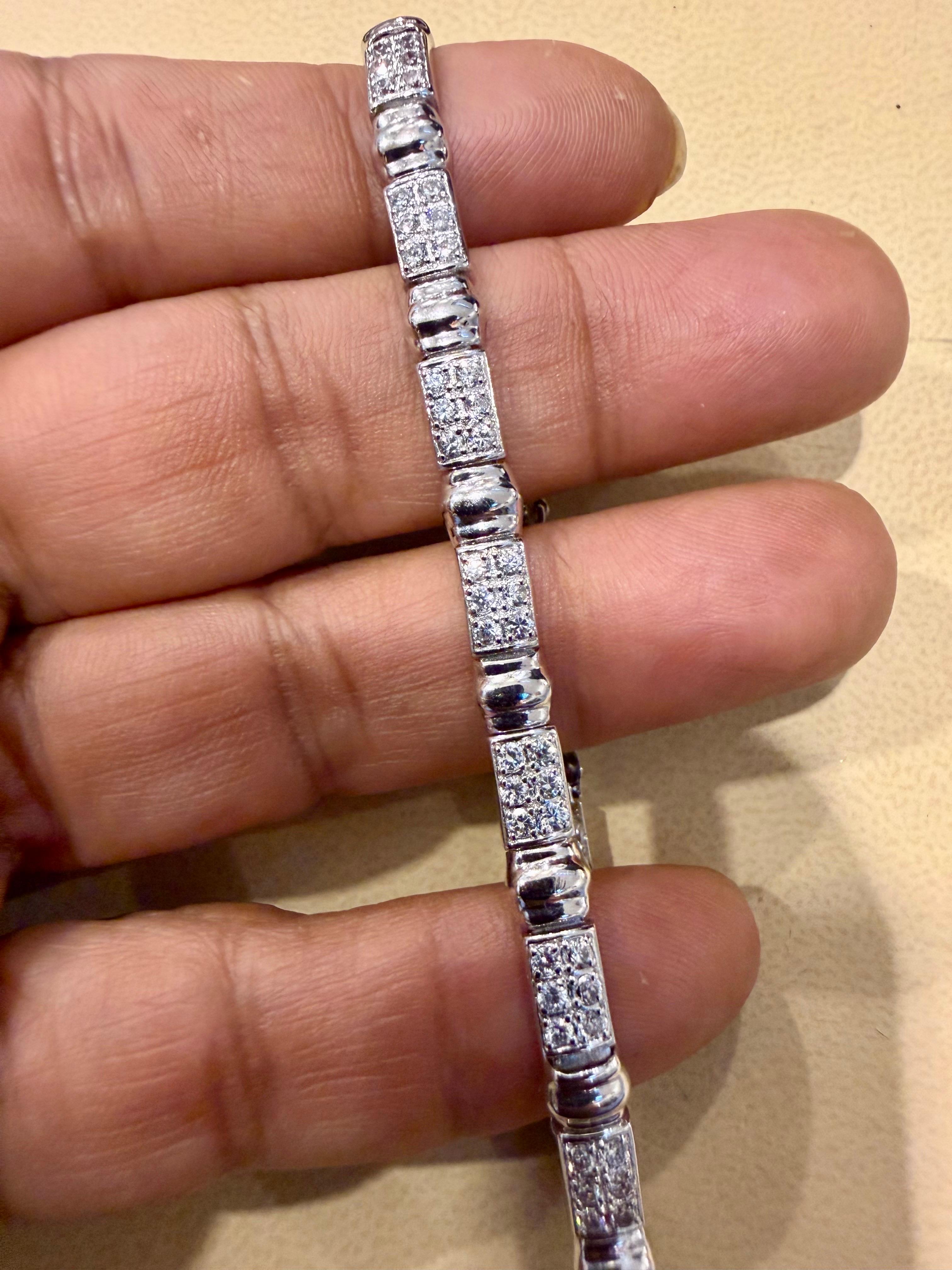 84 Diamantes Redondos 3-4 Cada Pulsera de Tenis en Oro de 14 Kilates  7 