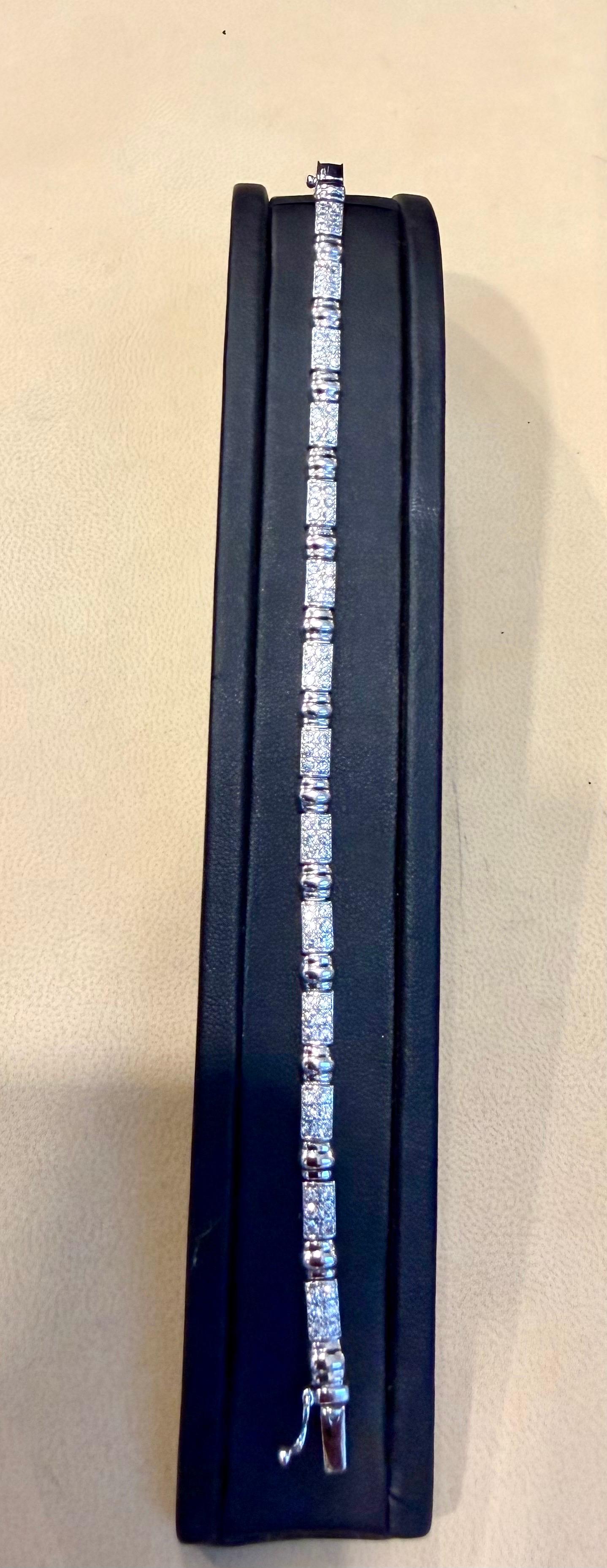 84 Diamantes Redondos 3-4 Cada Pulsera de Tenis en Oro de 14 Kilates  7 