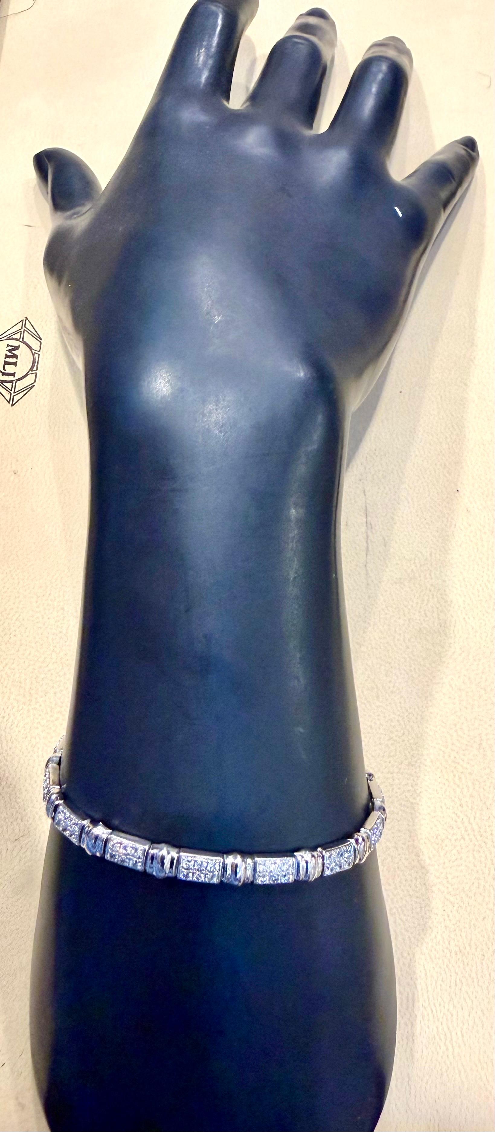 84 Diamantes Redondos 3-4 Cada Pulsera de Tenis en Oro de 14 Kilates  7 