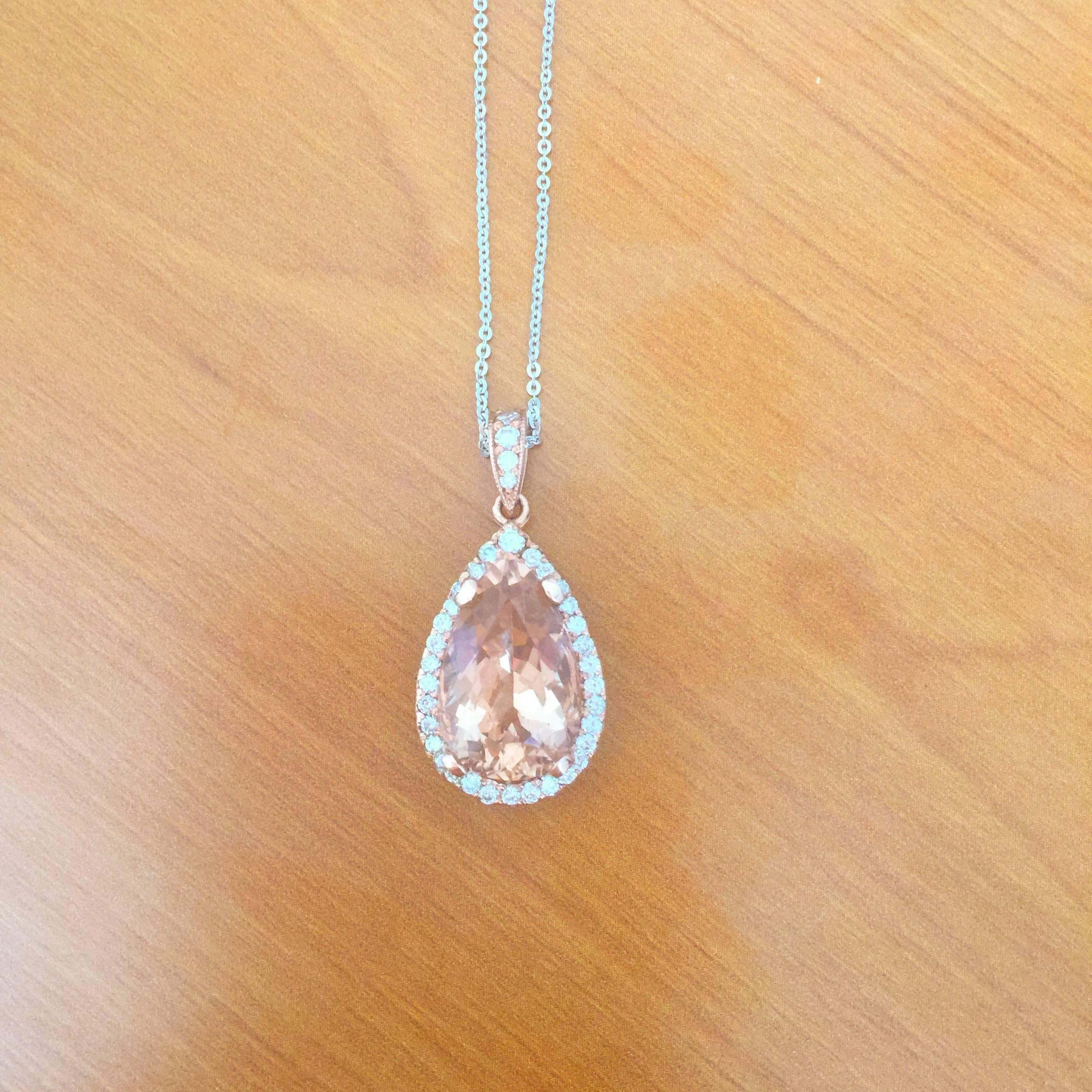Modern 8.40 Carat Morganite Halo Diamond 14K Rose Gold Pendant For Sale