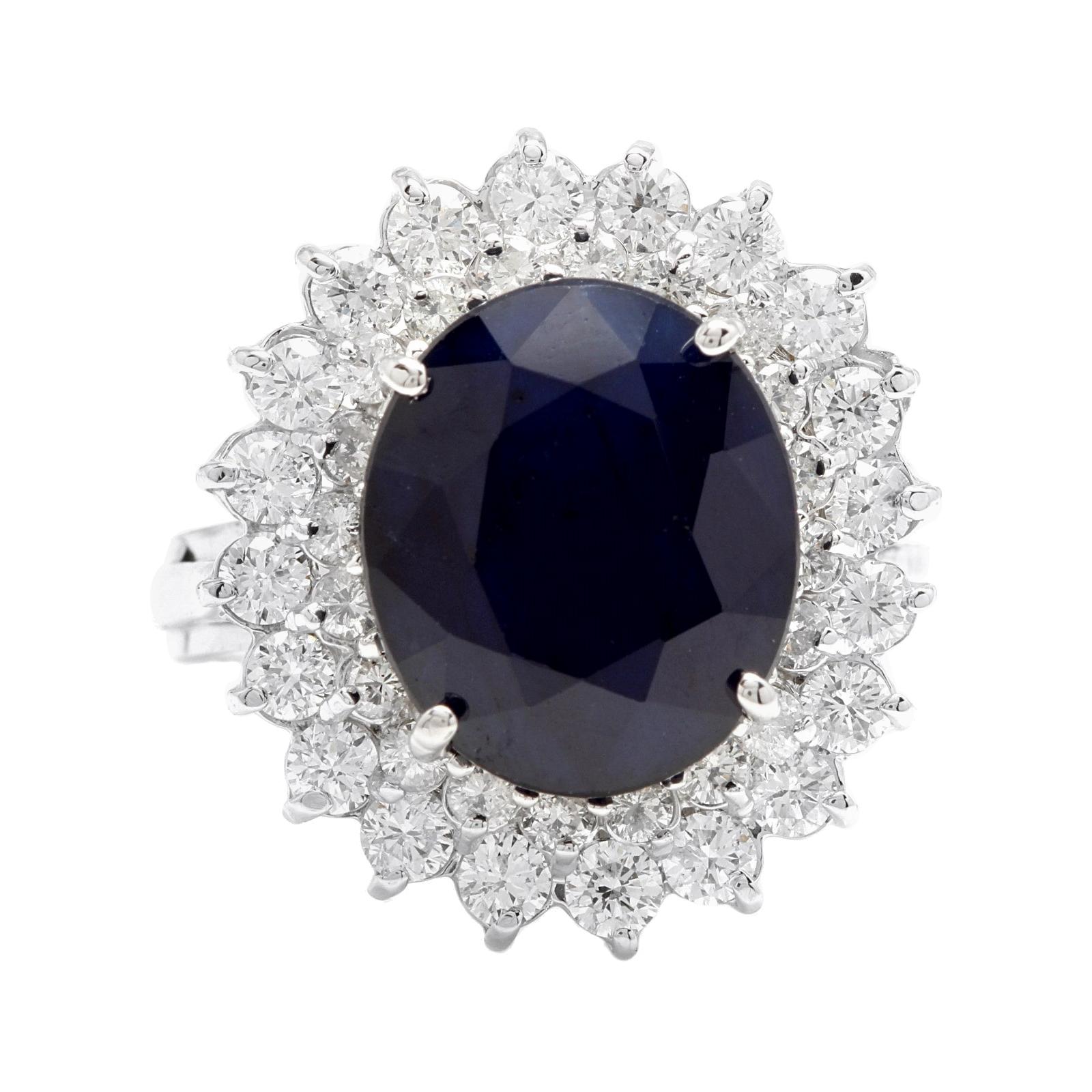 Ring aus 14 Karat massivem Weißgold mit 8,40 Karat natürlichem blauem Saphir und Diamant
