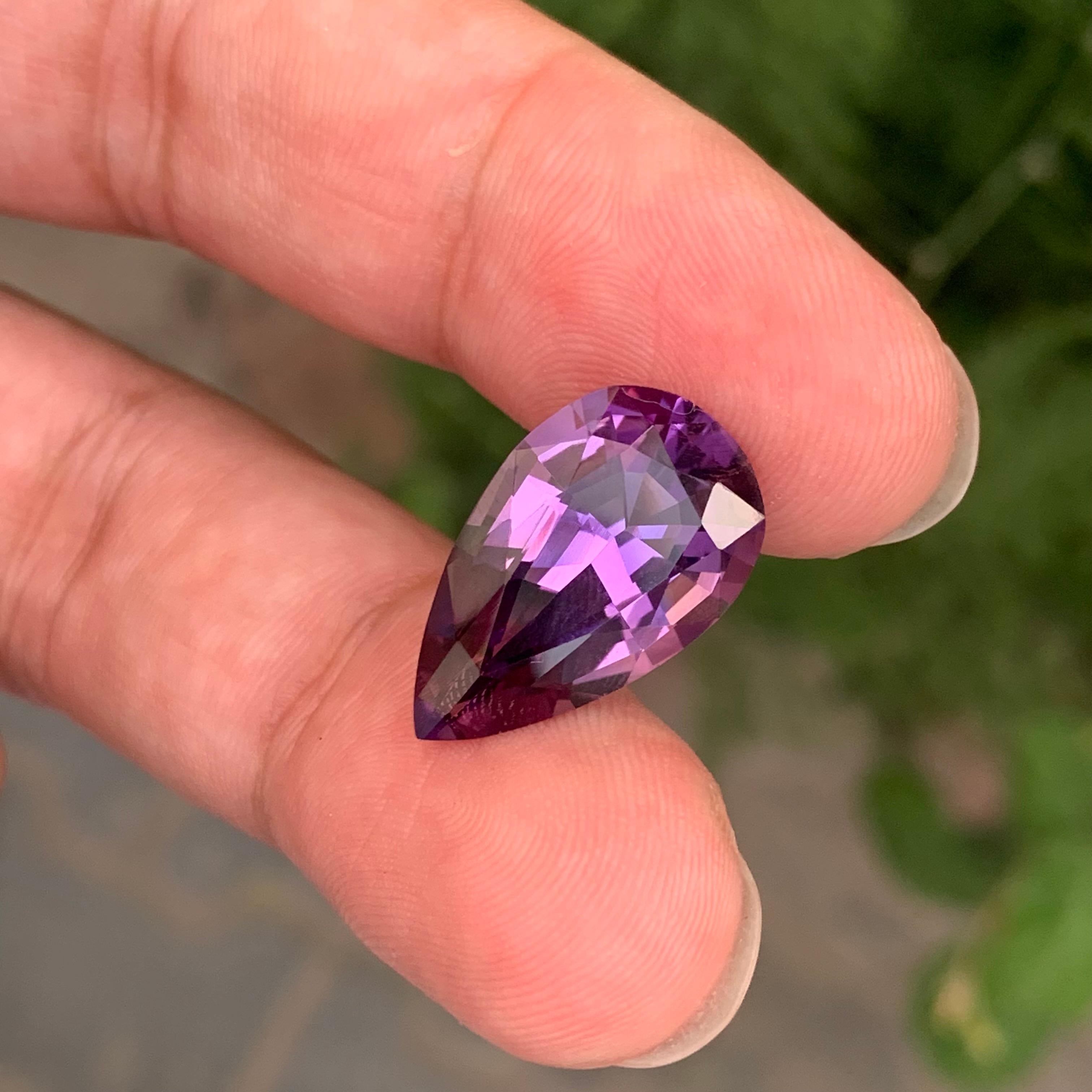 8.40 Carat Natural Loose Amethyst Pear Shape Gemstone In New Condition For Sale In Peshawar, PK