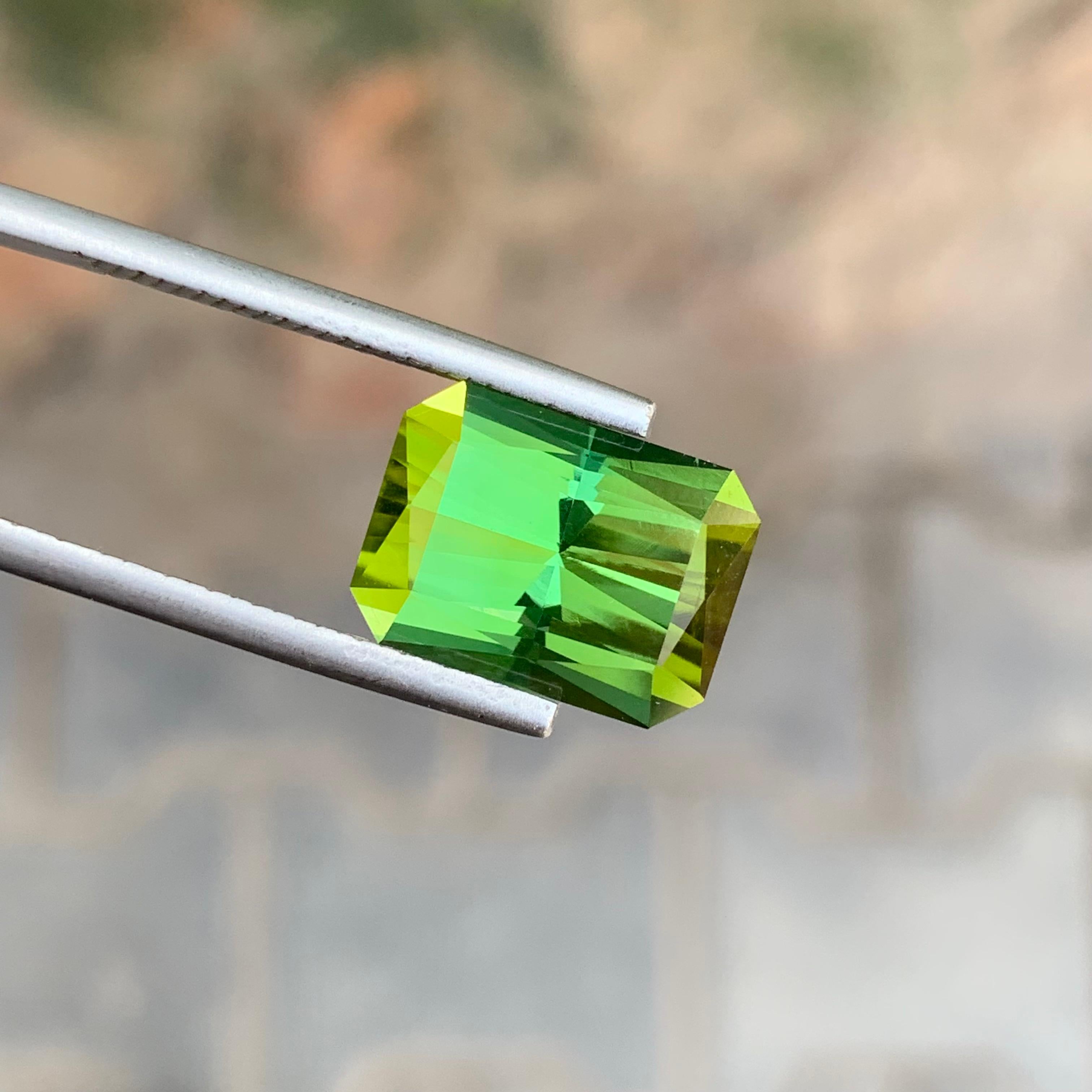 Emerald Cut 8.40 Carat Natural Loose Green Tourmaline Scissor Cut Gemstone For Sale