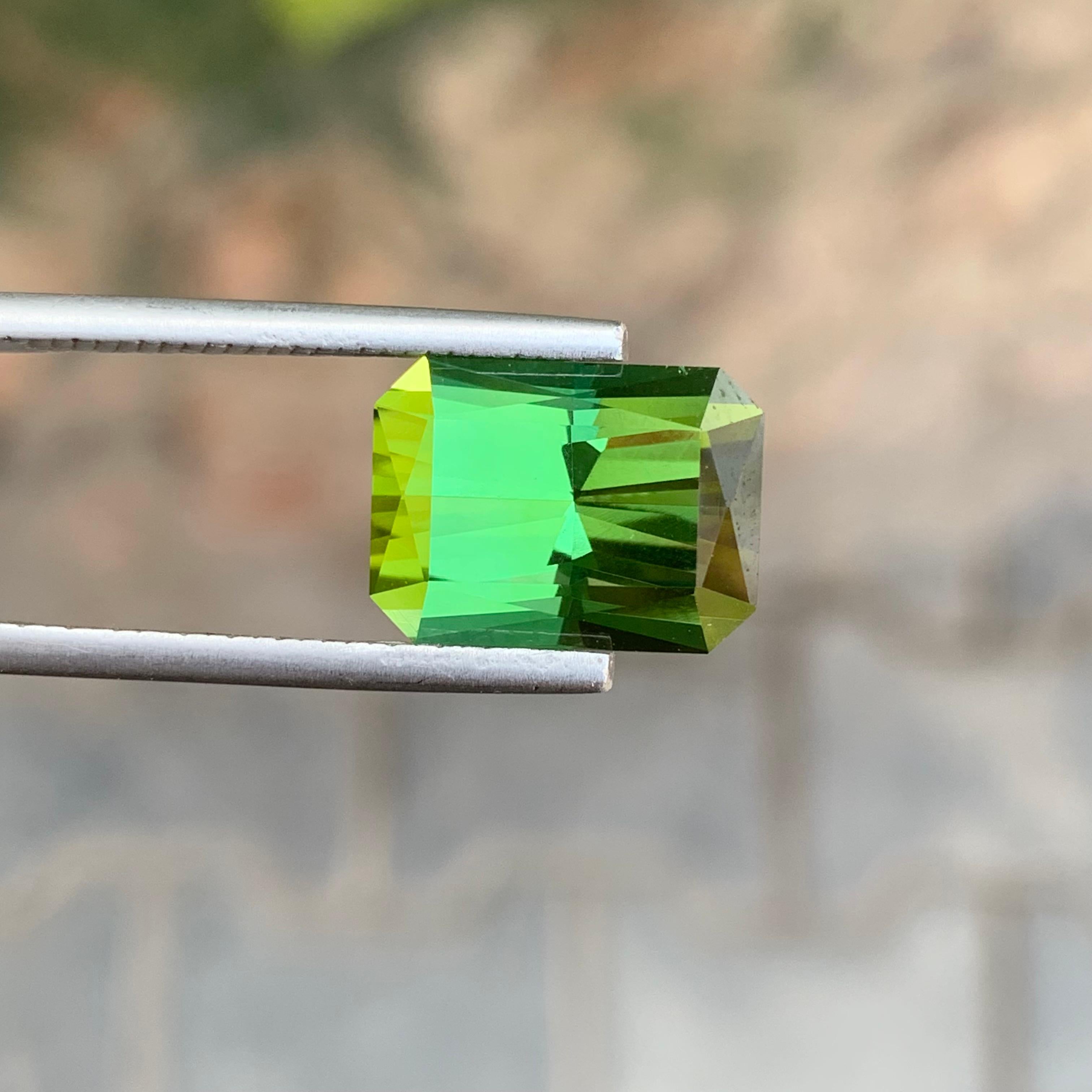 8.40 Carat Natural Loose Green Tourmaline Scissor Cut Gemstone For Sale 1