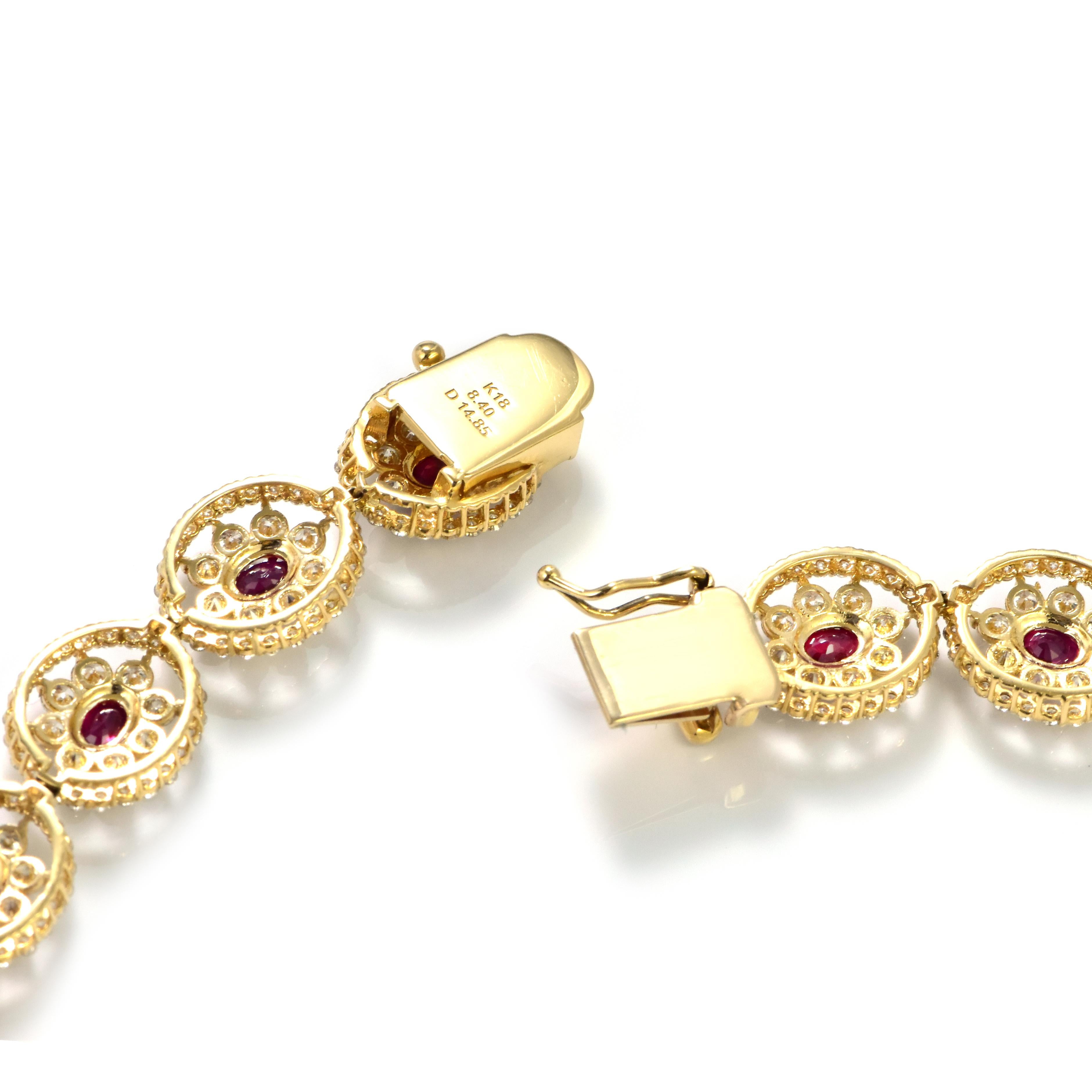 8.40 Carat Natural Unheated Rubies and Diamonds Tennis Necklace Made in 18K Gold In New Condition For Sale In Tokyo, JP