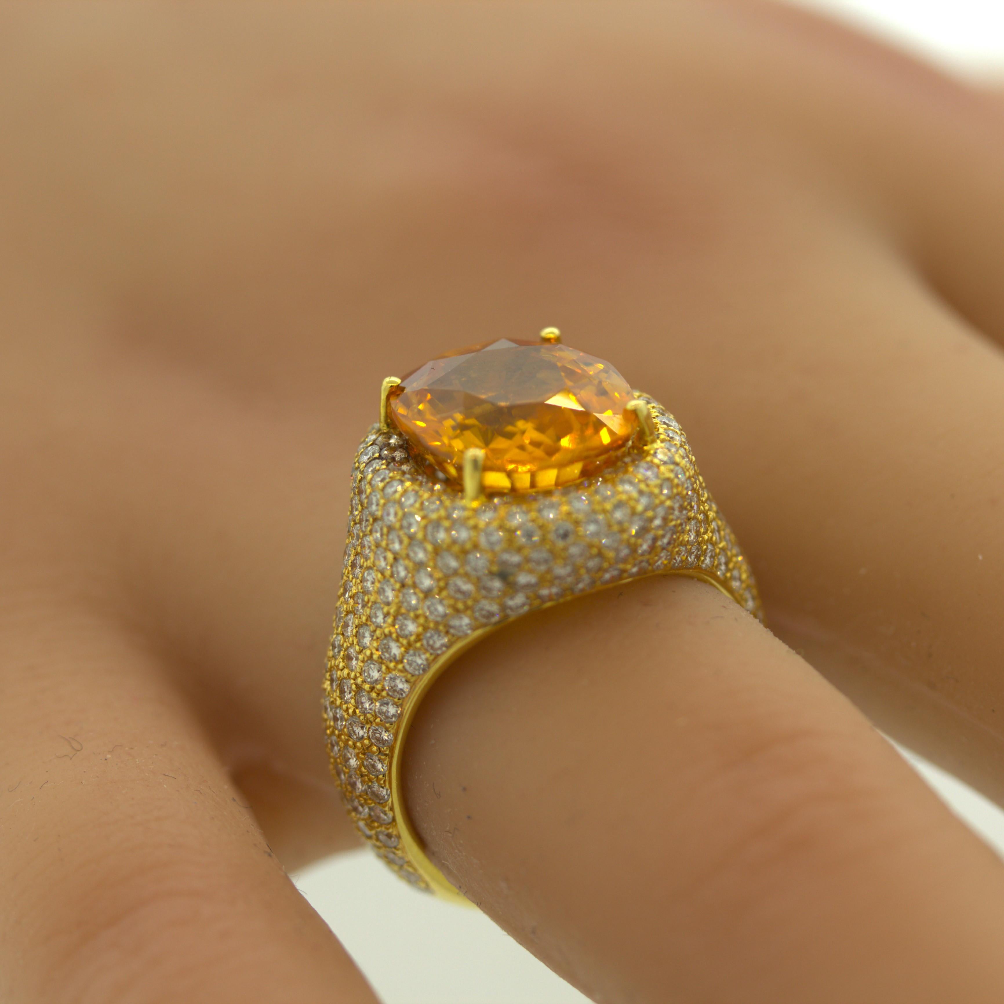 Women's 8.40 Carat Orange Sapphire Diamond Gold Ring, GIA Certified For Sale