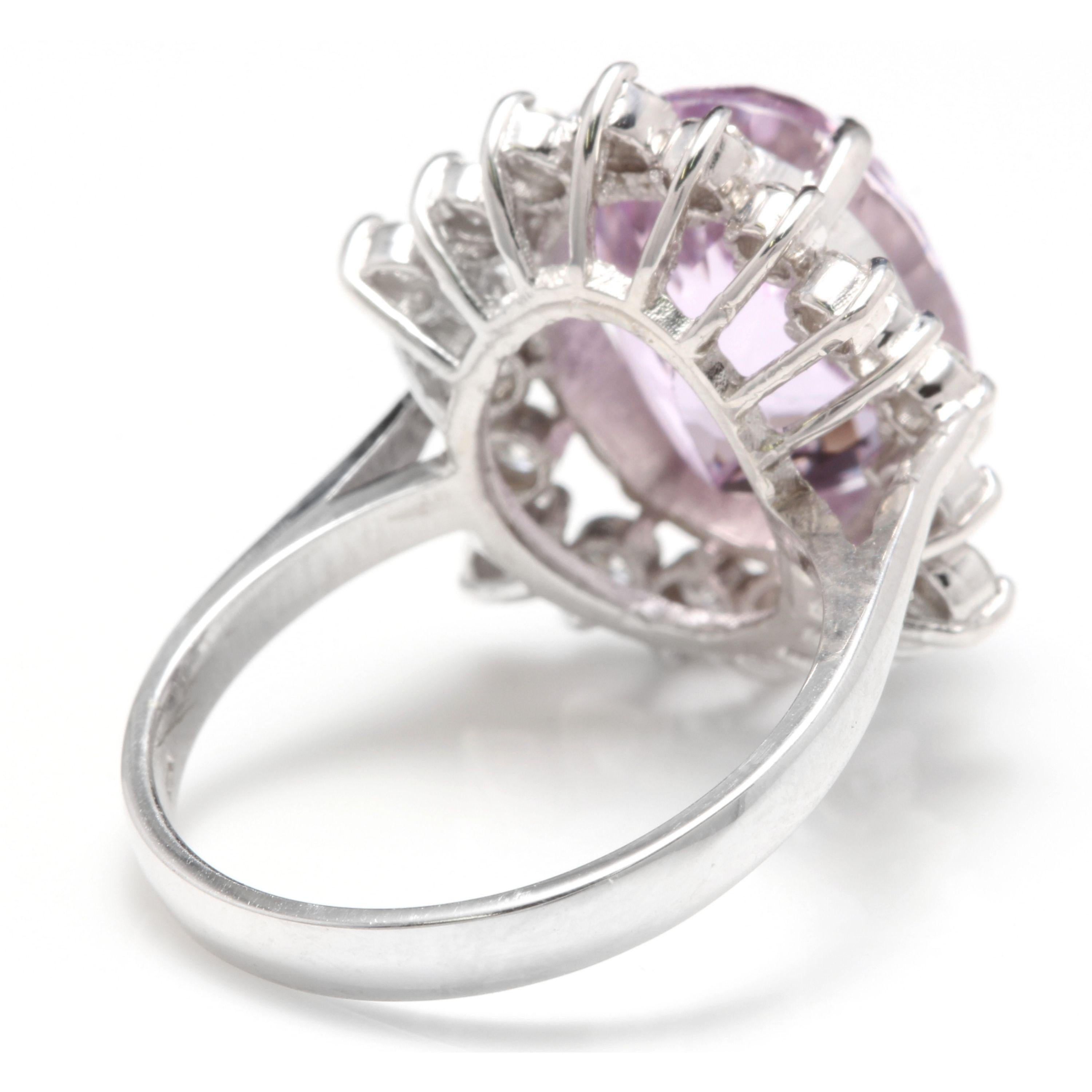 8.40 Carat Natural Kunzite and Diamond 14 Karat Solid White Gold Ring In New Condition For Sale In Los Angeles, CA