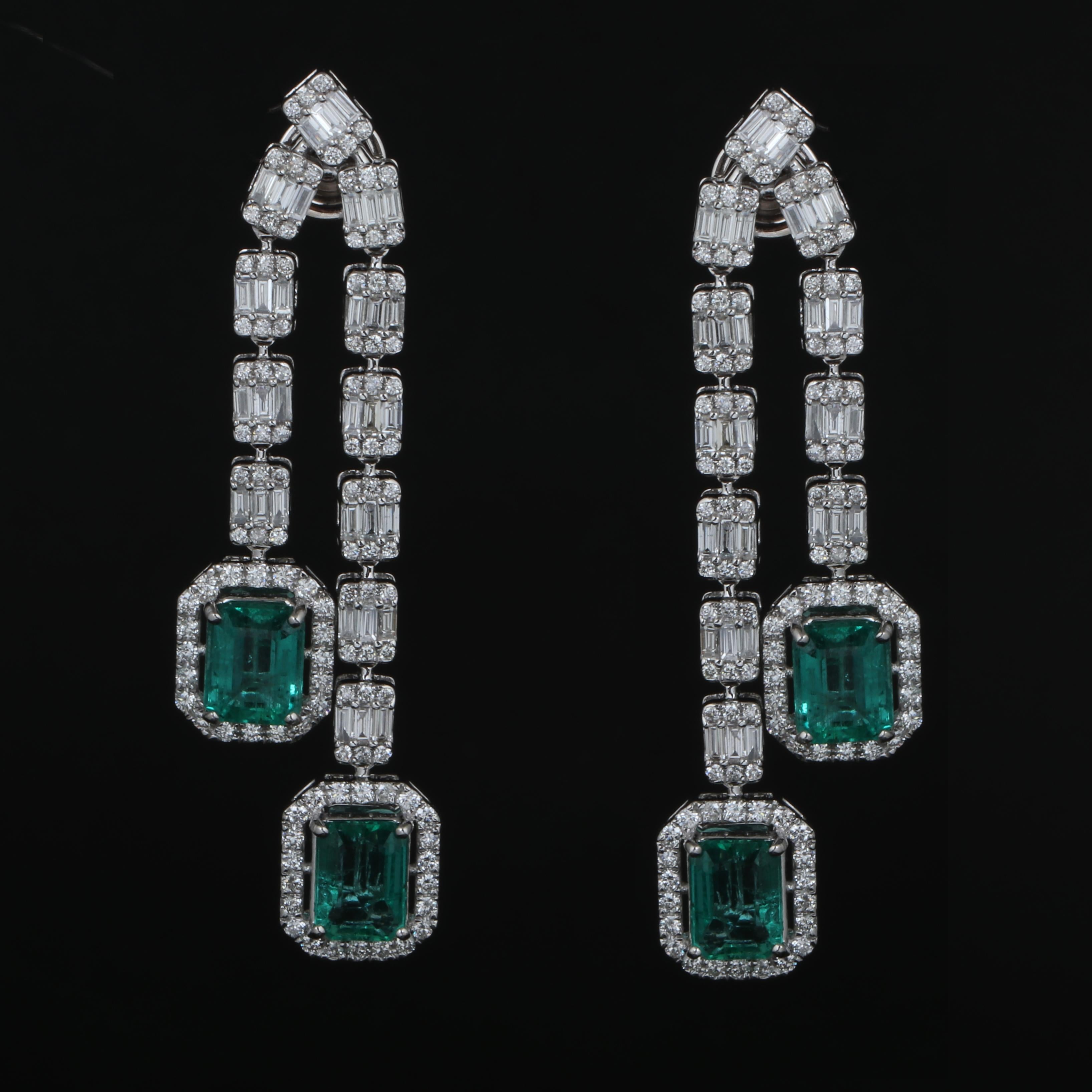 Women's 8.40 TCW Emerald Gemstone HI/SI Diamond Dangle Earrings 18k White Gold Jewelry For Sale