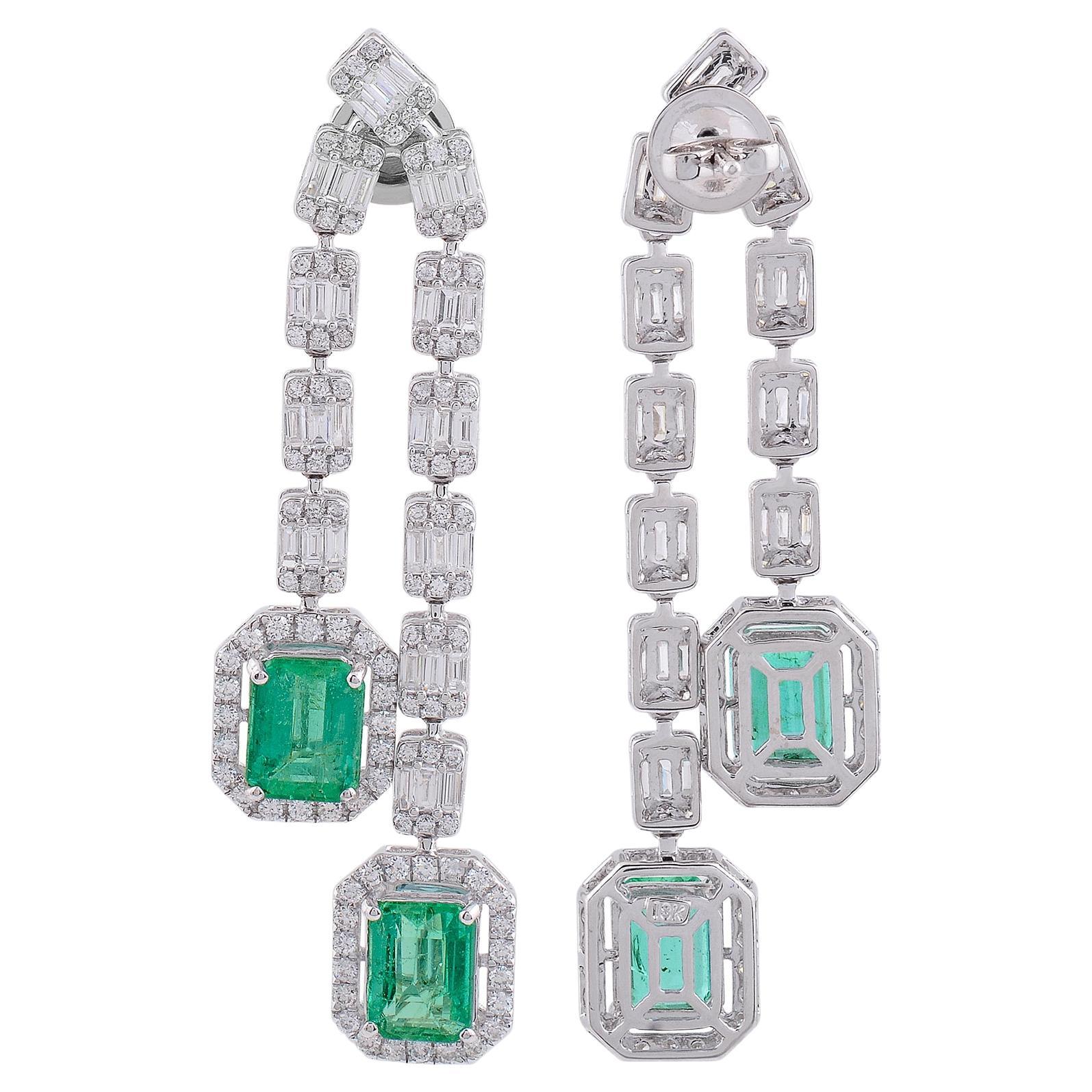 8.40 TCW Emerald Gemstone HI/SI Diamond Dangle Earrings 18k White Gold Jewelry For Sale