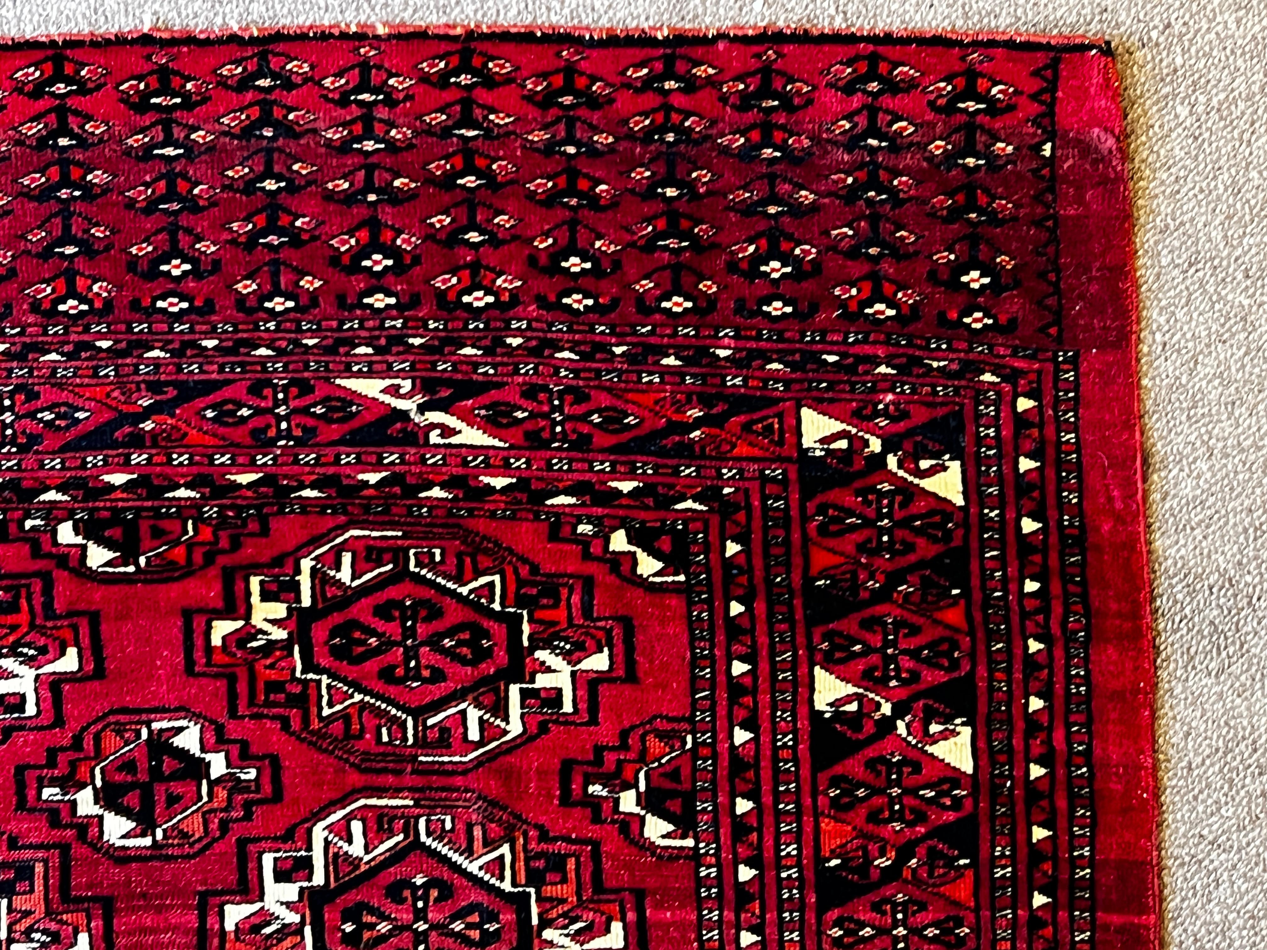 841 - Antike Bukhara 'Saryk' turkmenische Pferdedecke „ „Chuval““ im Angebot 1