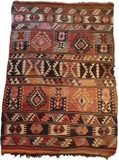 842 - Beautiful Kilim with Tribal Design 'Shahsavan'