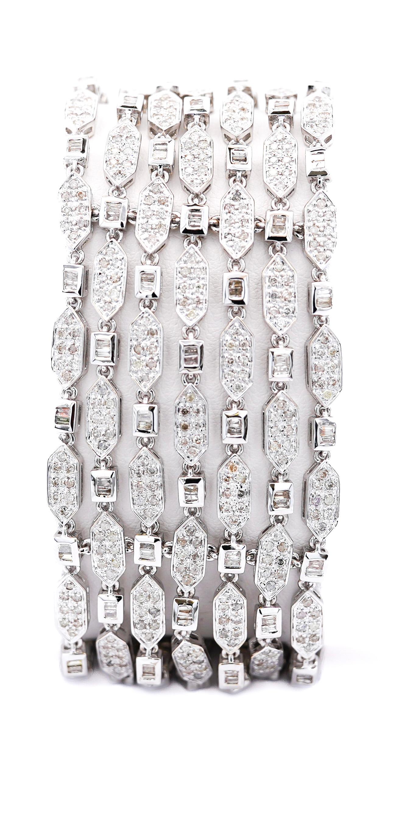 Contemporain Braclet à 7 rangées de diamants de 8,42 carats en or blanc 18 carats en vente