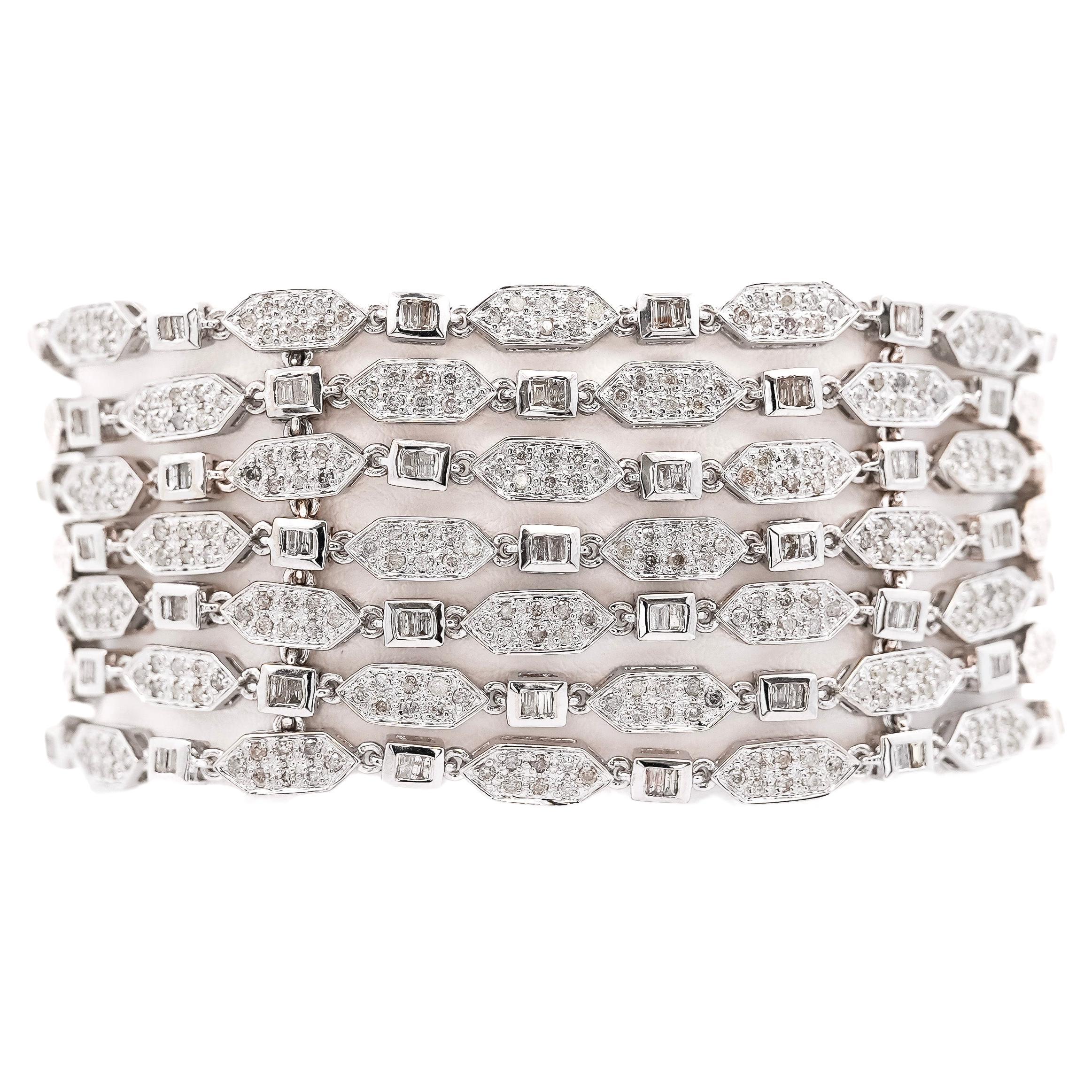 Braclet à 7 rangées de diamants de 8,42 carats en or blanc 18 carats