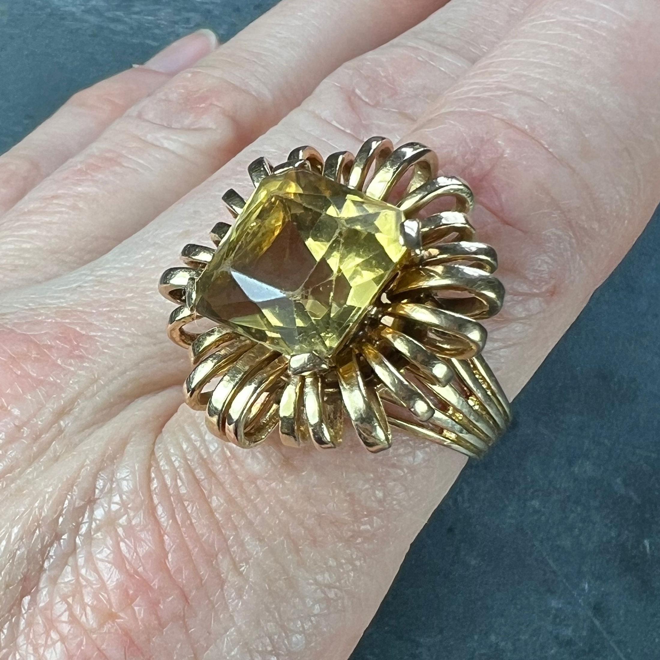 Bague cocktail rétro Spring en or jaune 18 carats avec citrine de 8,42 carats en vente 7