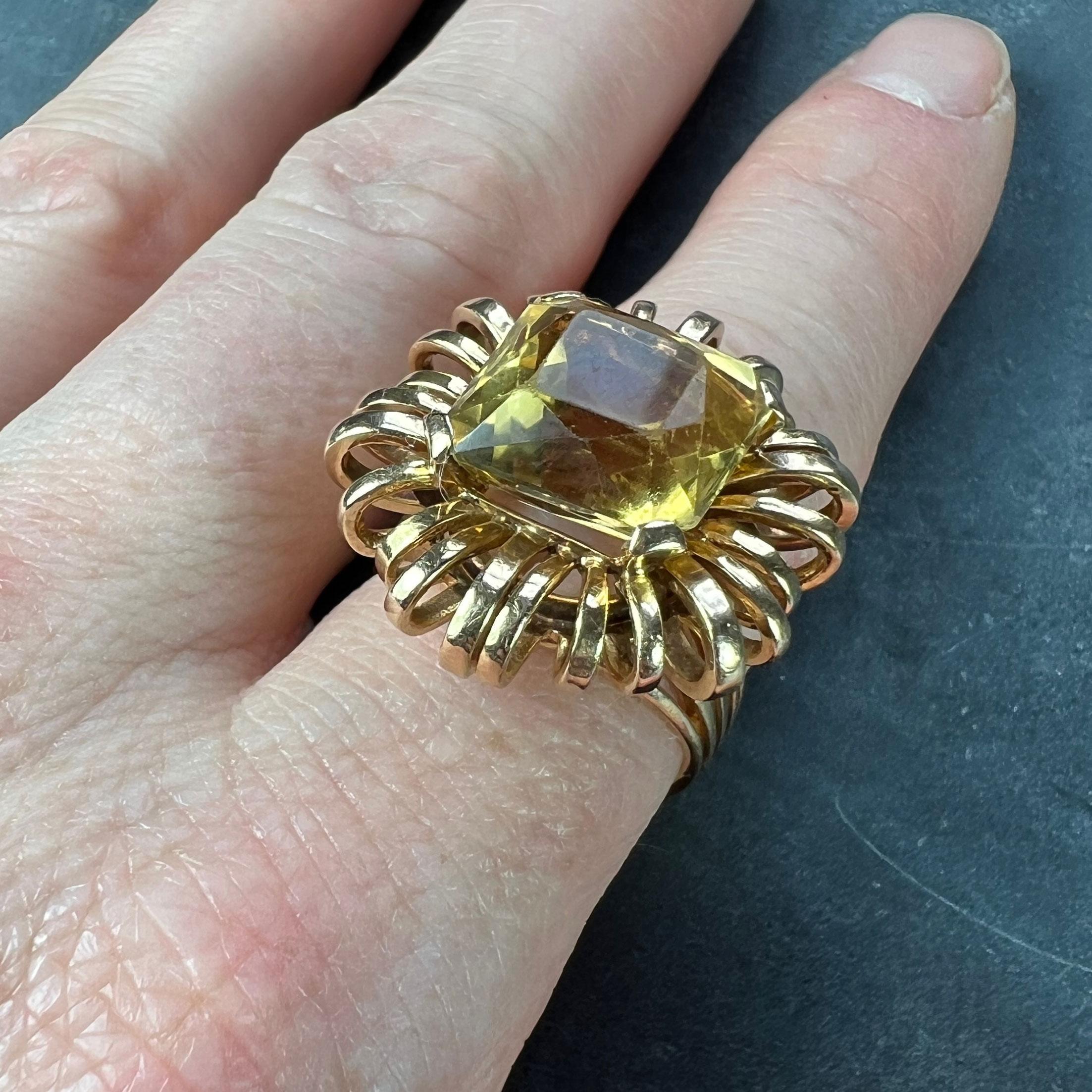 Bague cocktail rétro Spring en or jaune 18 carats avec citrine de 8,42 carats en vente 4