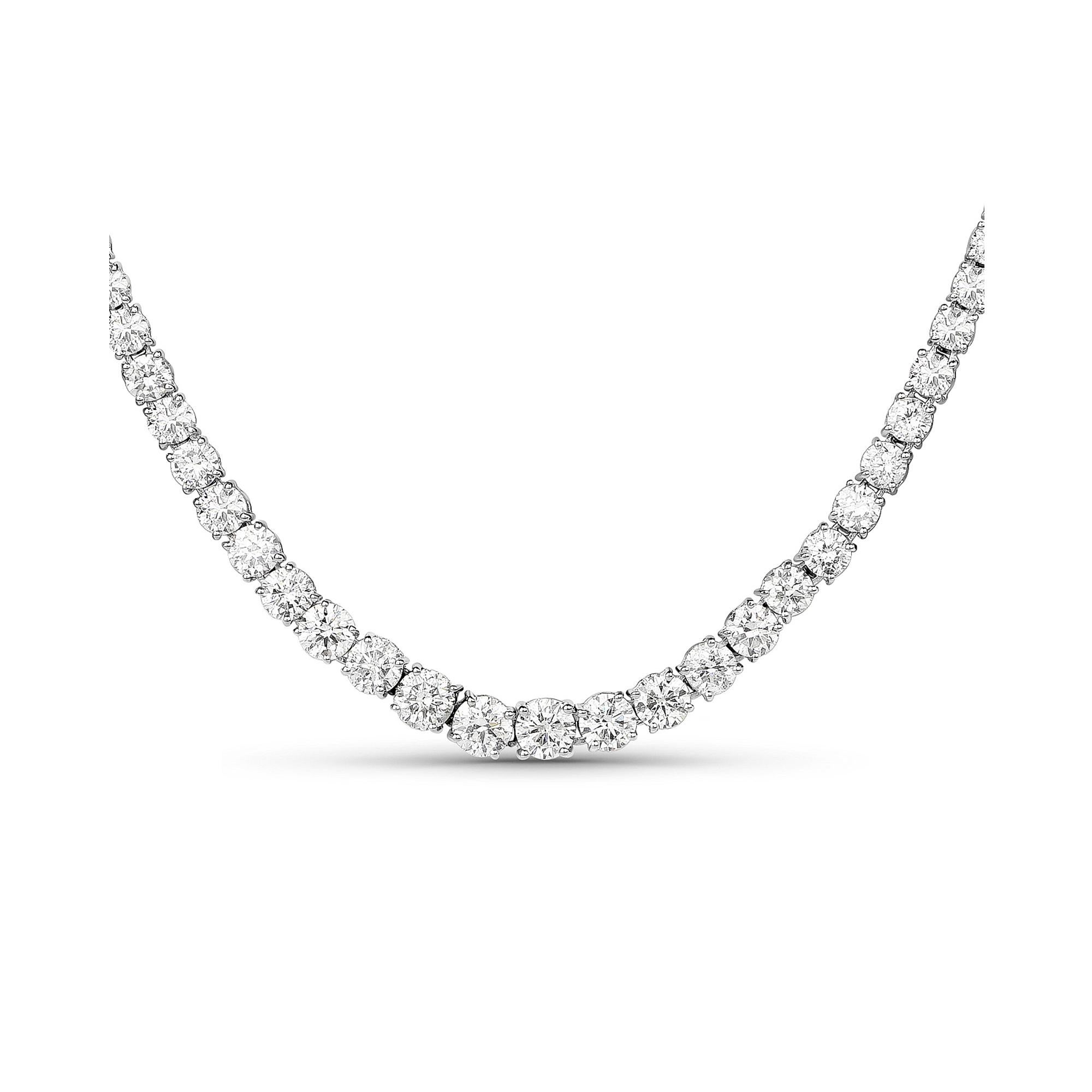 8.42 Carat Genuine White Diamond 14 Karat White Gold Necklace In New Condition In Great Neck, NY