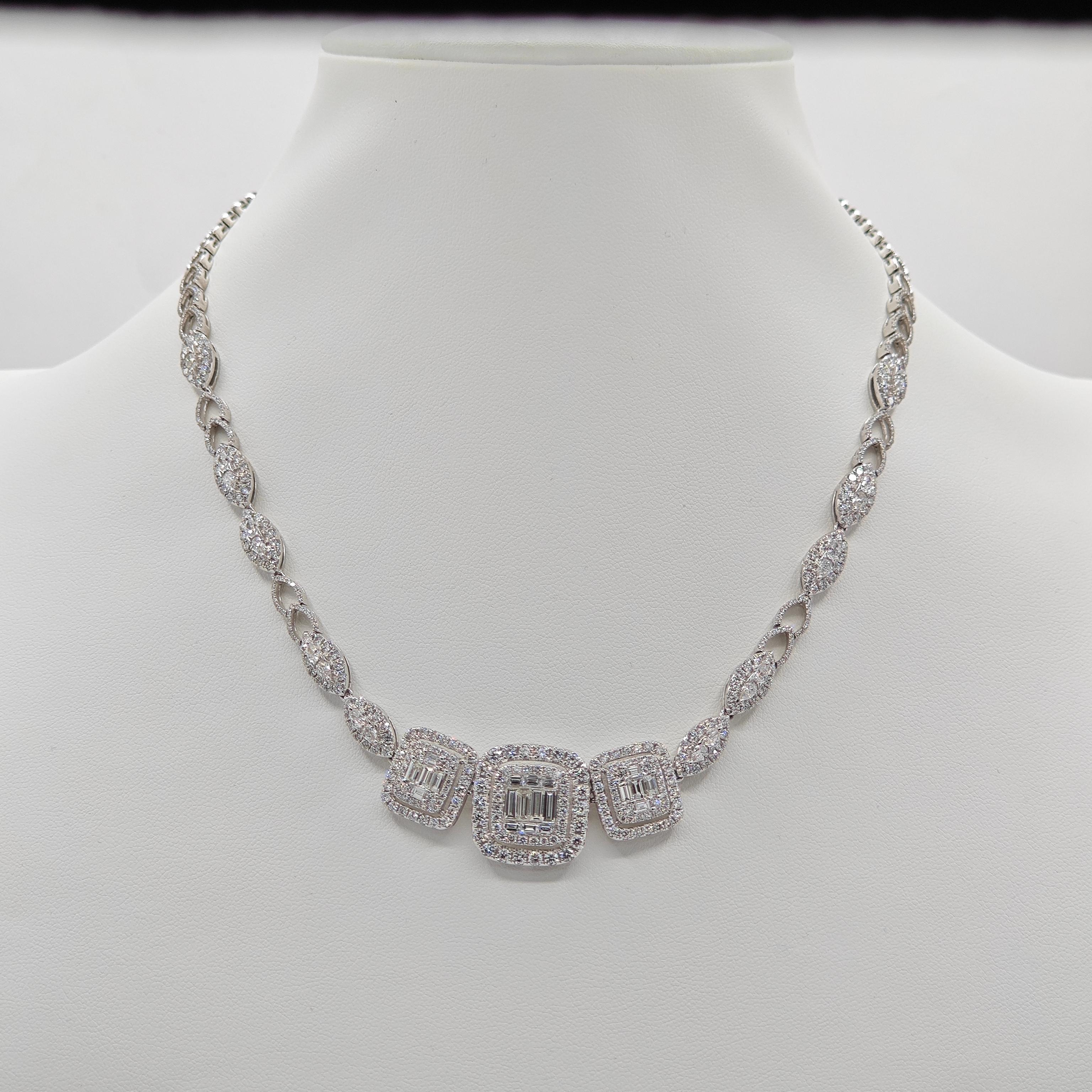 Collana in oro bianco con diamanti multi taglio da 8,42 carati In condizioni Nuovo in vendita a New York, NY
