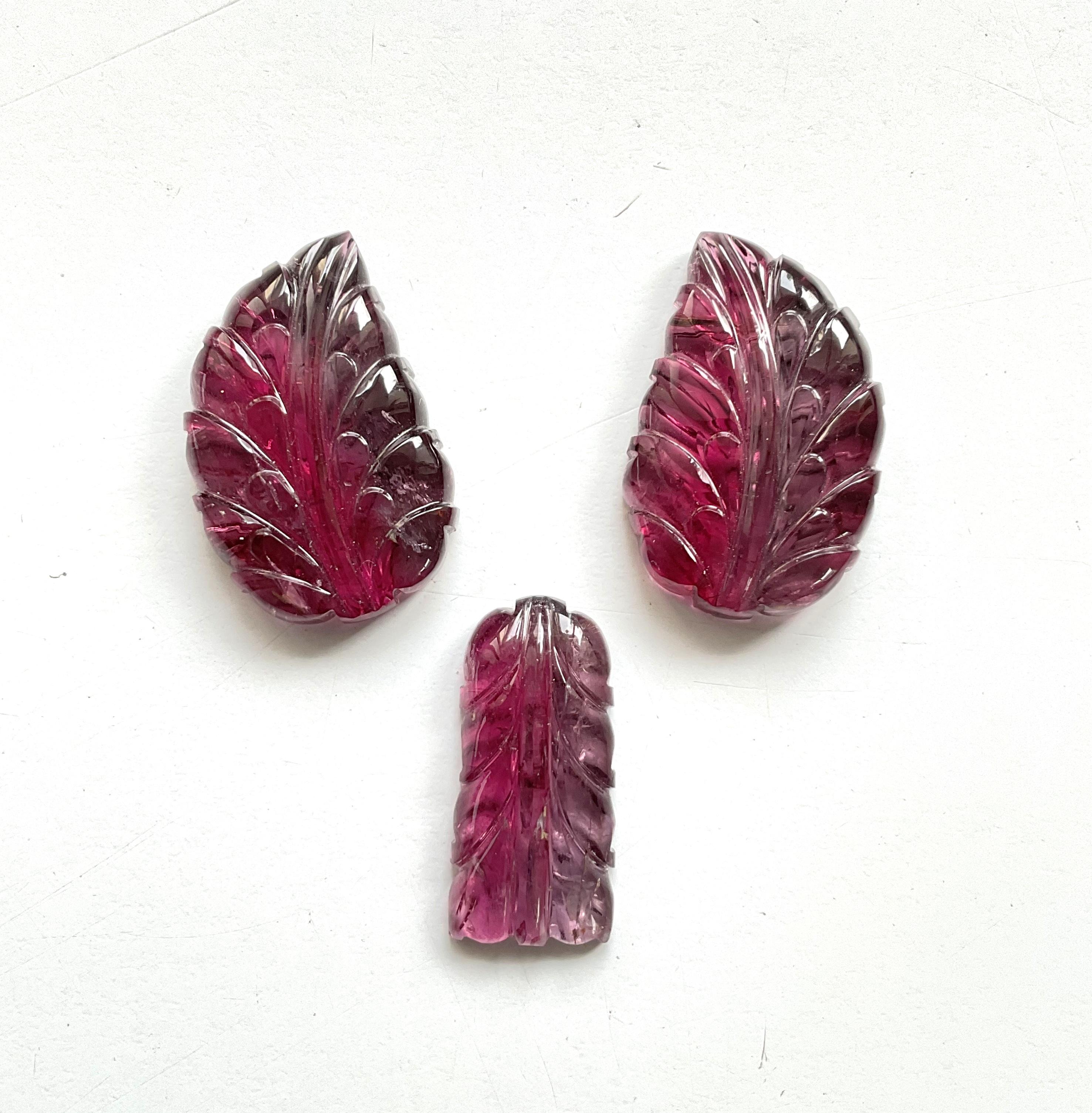 84.37 Carats Rubellite Tourmaline Carved Leaf 3 Pieces Fine jewelry Natural Gem In New Condition For Sale In Jaipur, RJ