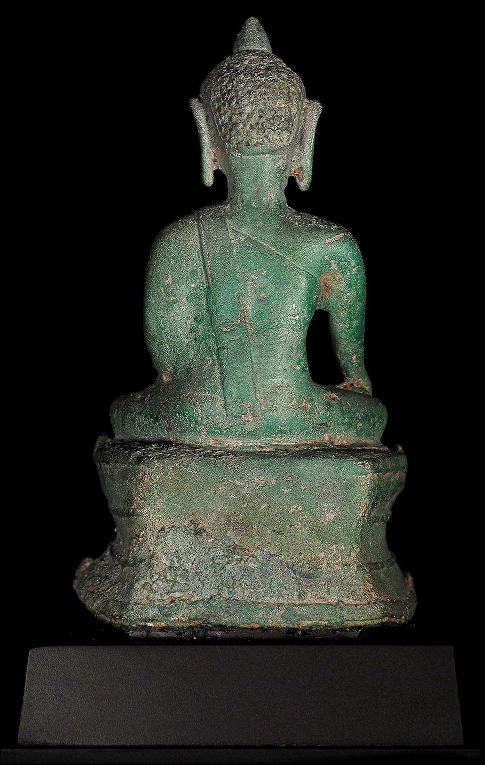 One of my all-time favorites out of more than 10 thousand of Buddhas I have owned over the past 3+ decades. I believe this is a transitional piece that is late-Pyu and contemporary with the Pagan period, although I have never seen another like it.