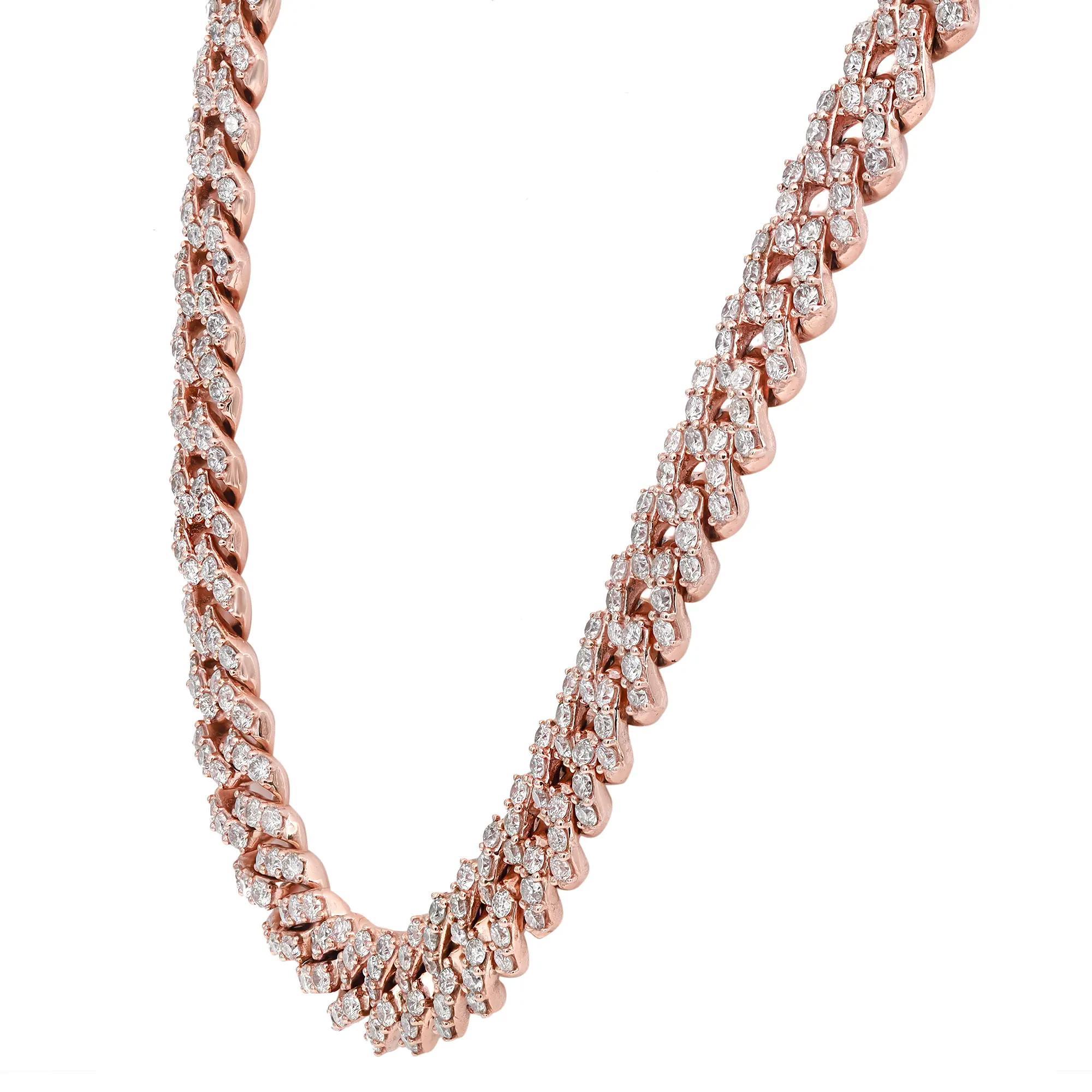 Diese luxuriöse kubanische Halskette mit Volldiamanten ist mit 801 schimmernden Diamanten mit rundem Brillantschliff besetzt, die insgesamt 8,43 Karat ergeben. Qualität des Diamanten: Farbe G-H und Reinheit SI-I. Wunderschön handgefertigt aus 18