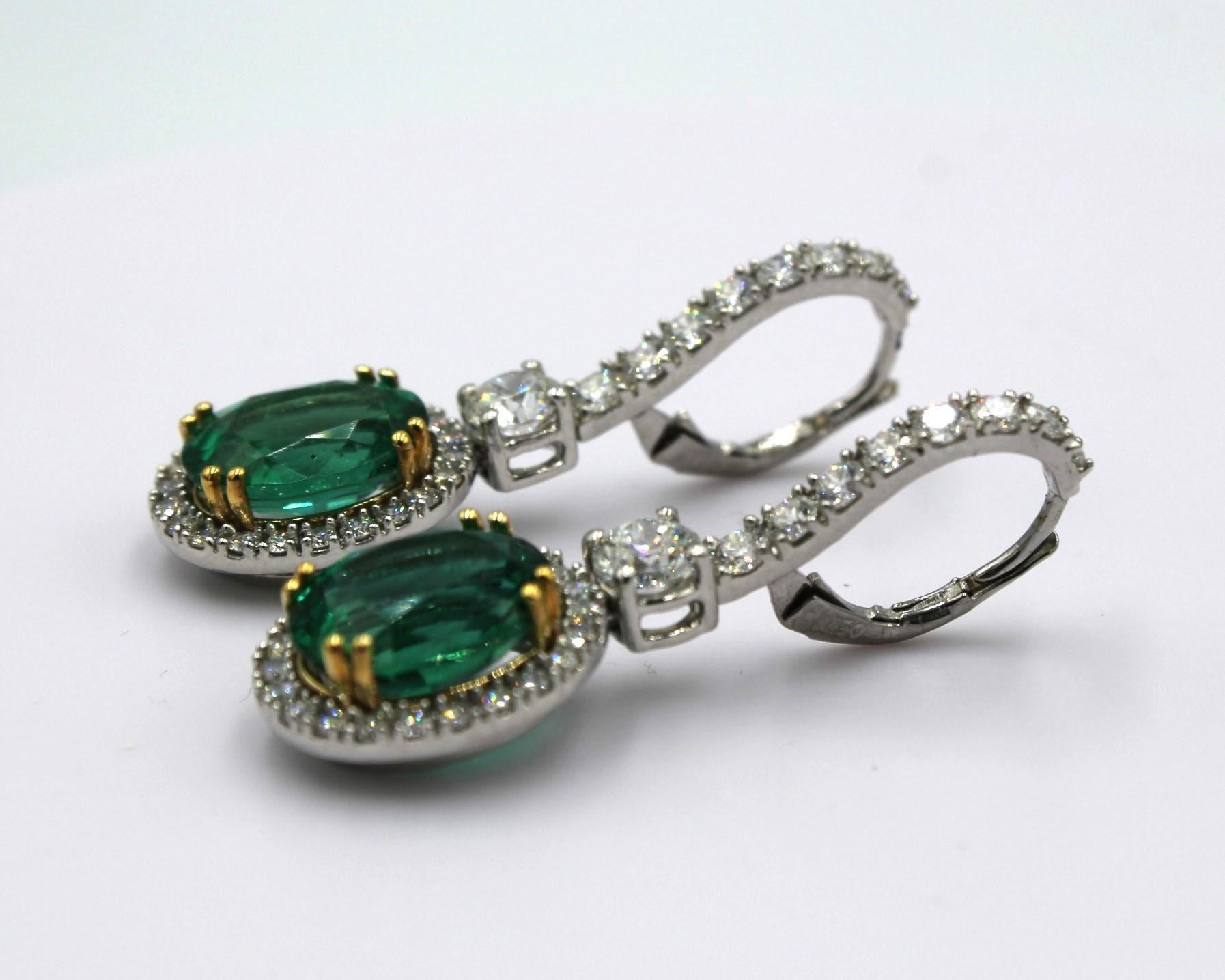 Oval Cut 8.44 Carats Emerald & Diamond Earring For Sale
