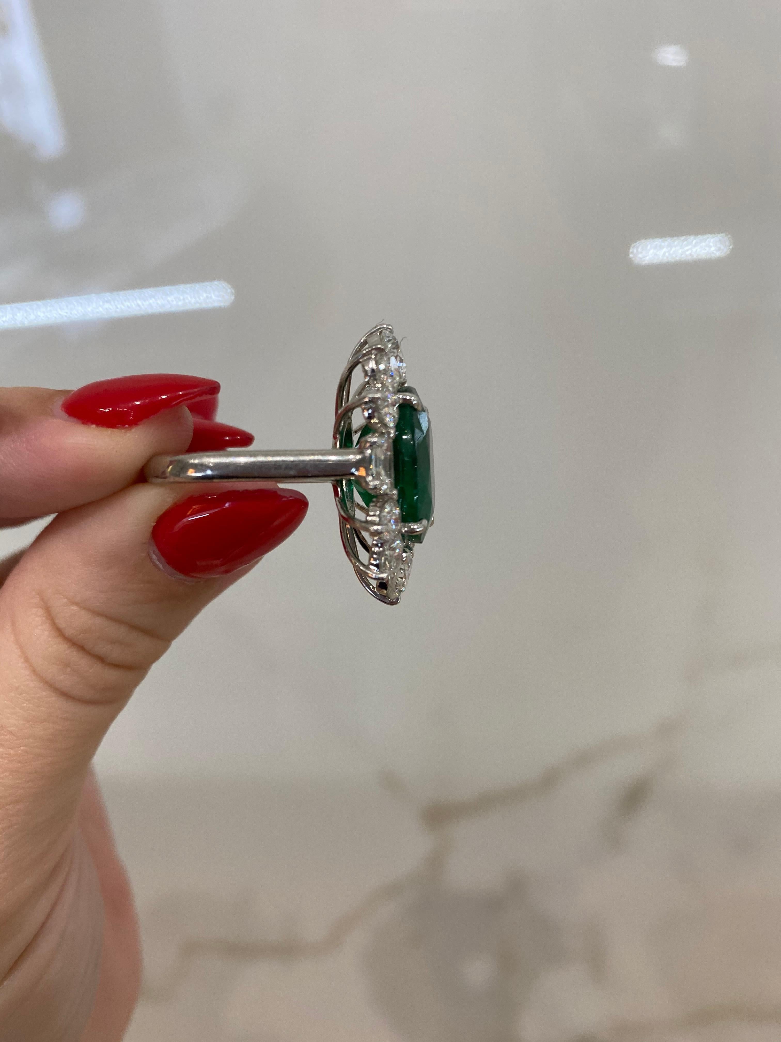 8.44 Carat Oval Emerald with 3.35 Carat in Diamond Floral Halo Platinum Ring 2