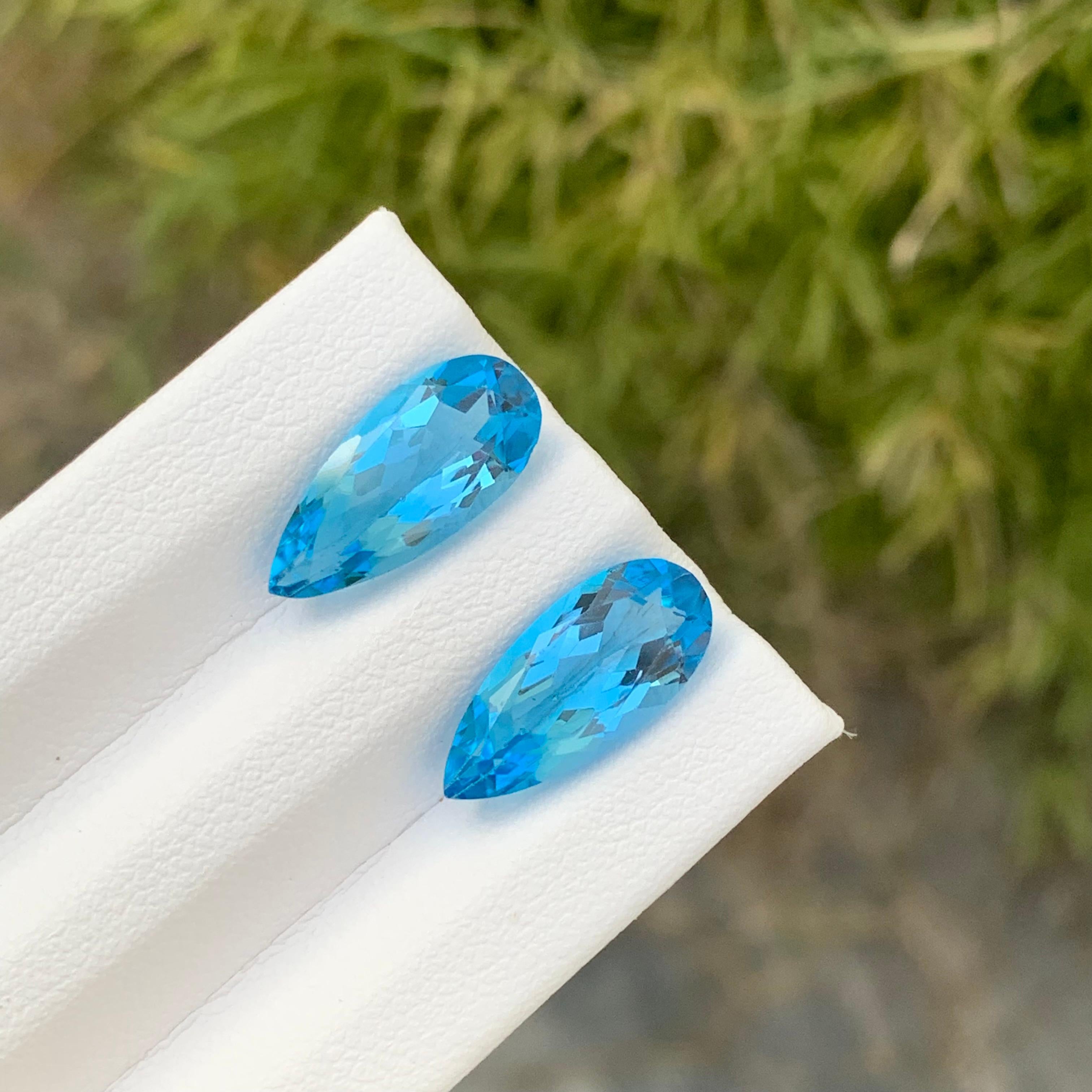 Women's or Men's 8.45 Carat Adorable Blue Topaz Pair Pear Shape Gem For Earrings Jewellery  For Sale