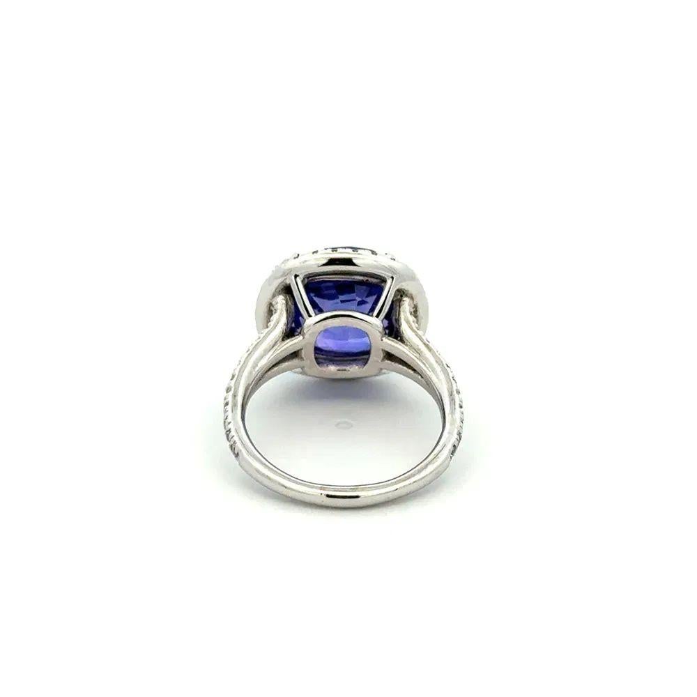 8,45 Karat Kissen lila NO HEAT Ceylon Saphir GIA und Diamant Gold Ring im Zustand „Hervorragend“ im Angebot in Montreal, QC