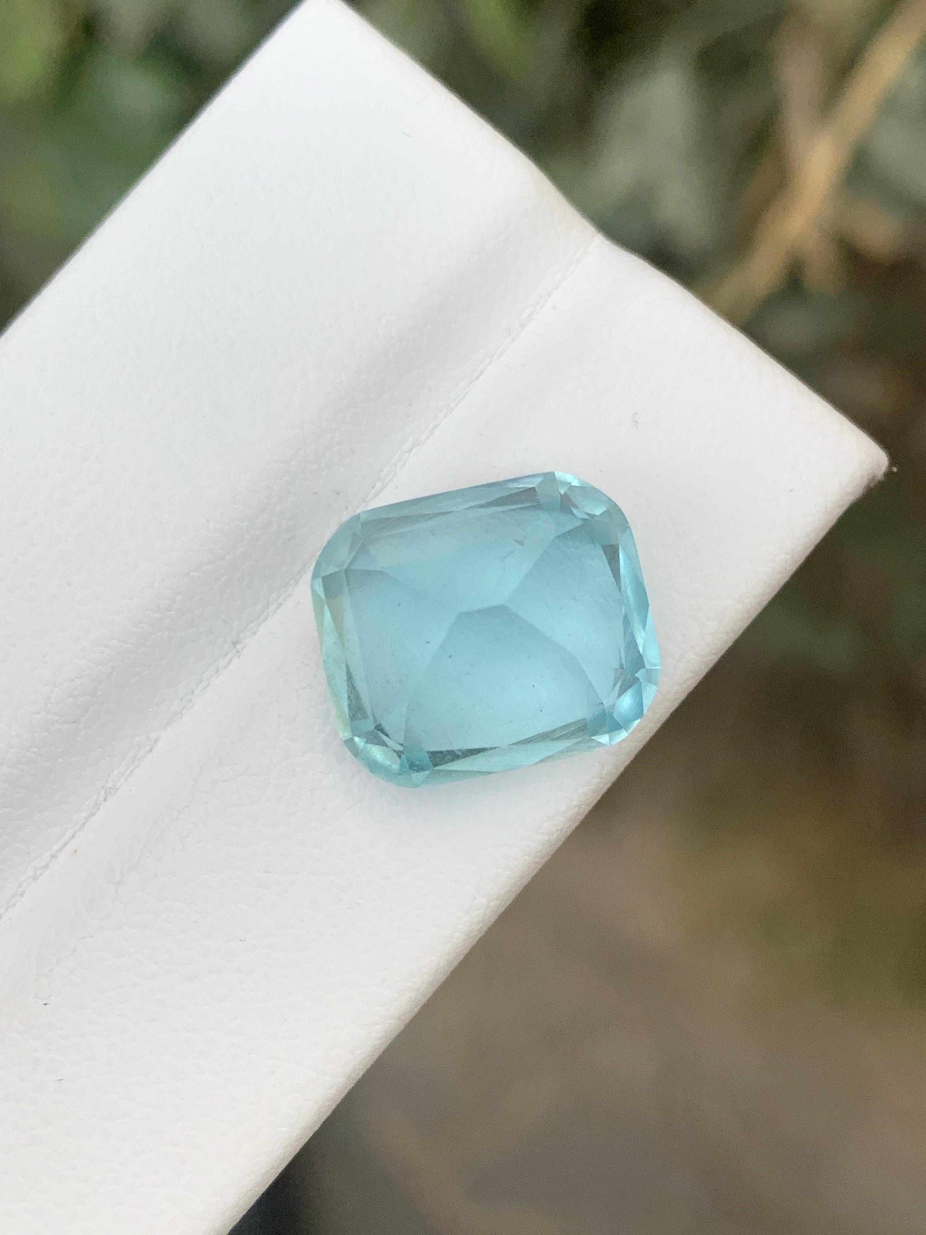 8,45 carati di acquamarina naturale sfusa con taglio a cuscino dalla Nigeria in vendita 1