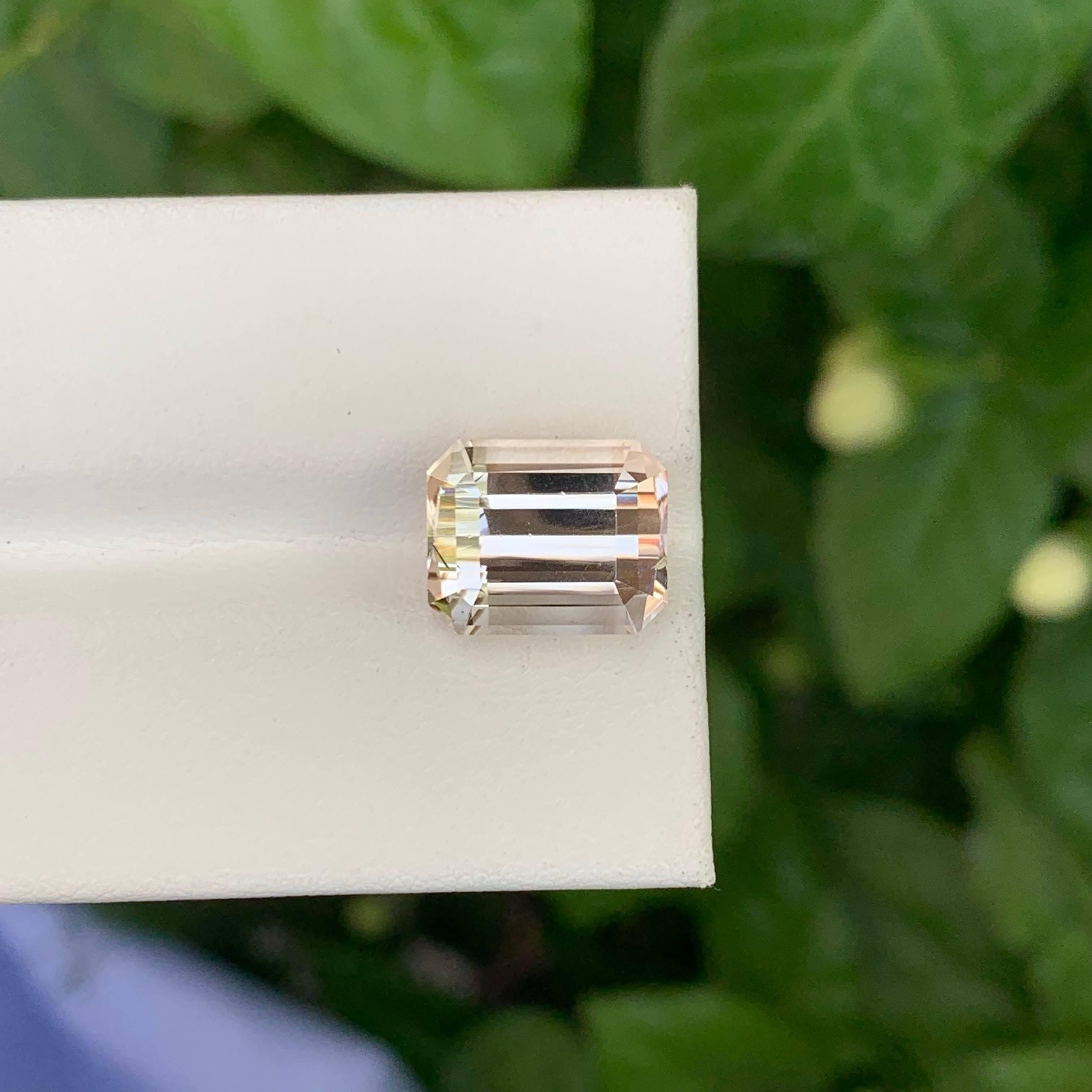 8.45 Carat Natural Loose Light Gold Topaz Stone Emerald Cut Pakistani Gemstone For Sale 1