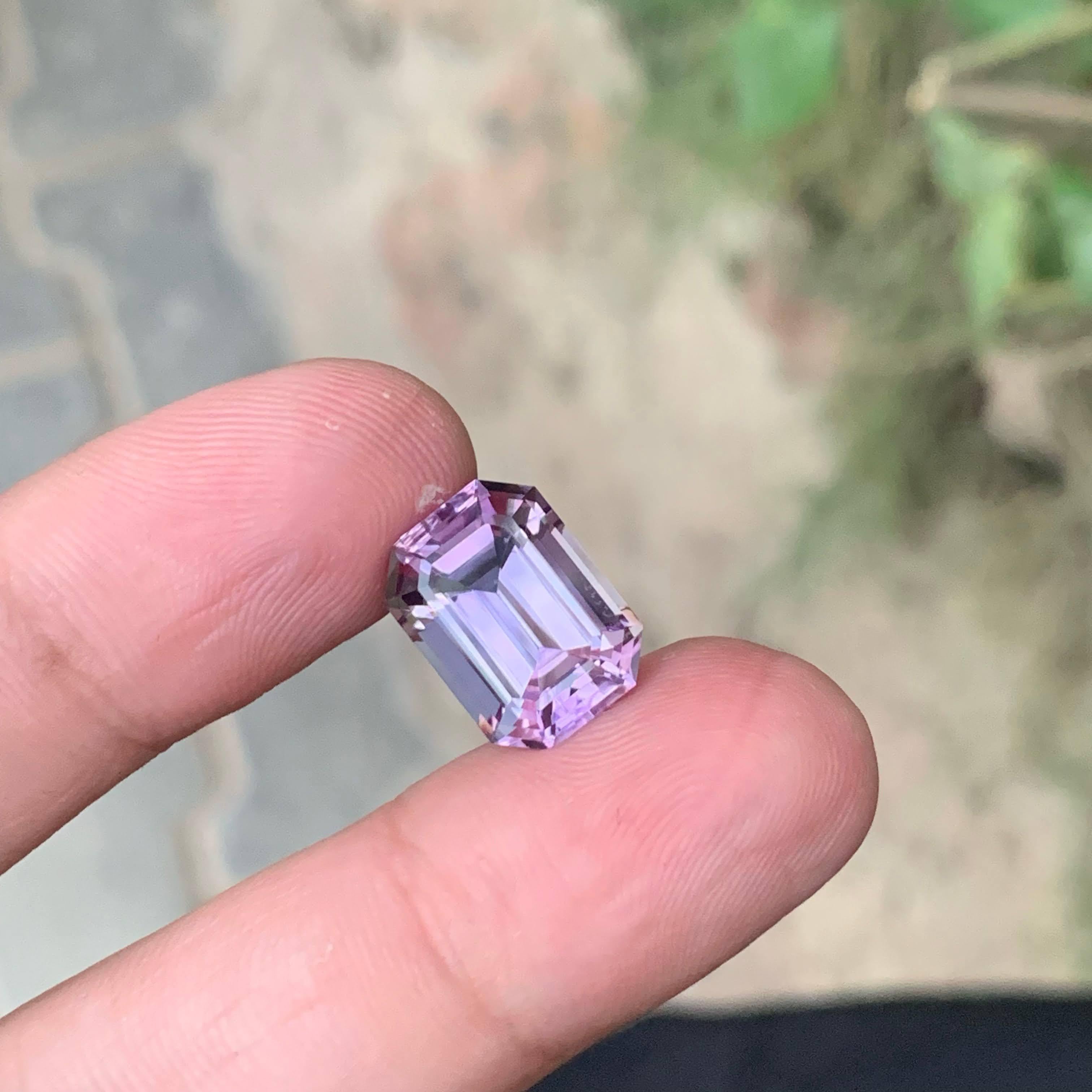 8.45 Karat Natürlicher Loser Lila Amethyst Stein Smaragd Schliff Brasilianischer Edelstein im Angebot 4