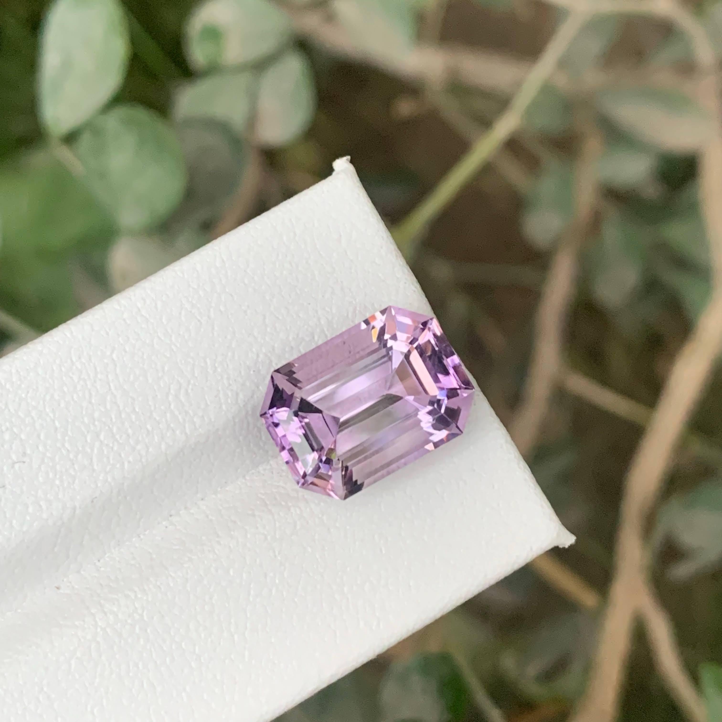 8.45 Karat Natürlicher Loser Lila Amethyst Stein Smaragd Schliff Brasilianischer Edelstein im Zustand „Neu“ im Angebot in Bangkok, TH