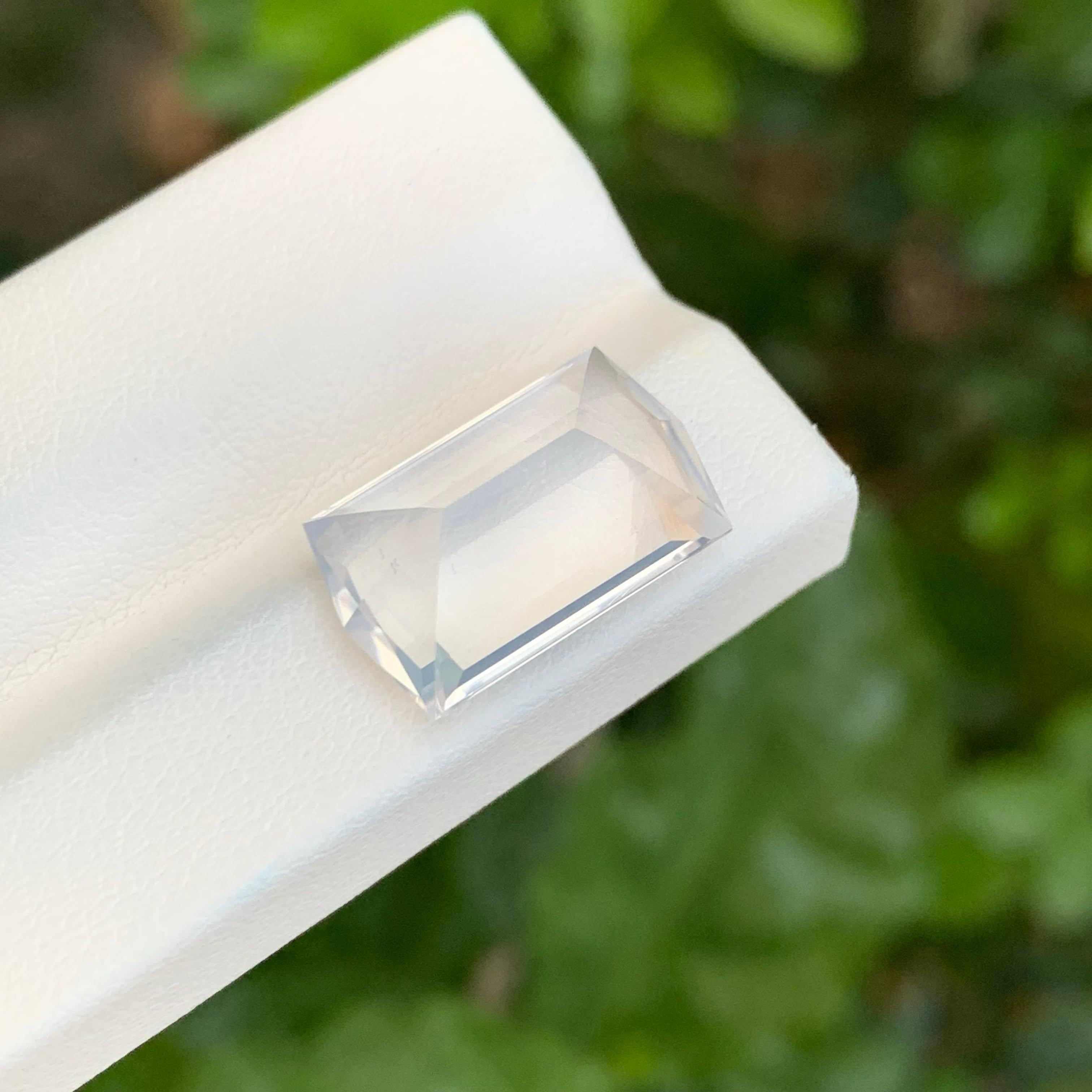 Peso 8,45 quilates
Dimensiones 16,4x10x7,6 mm
Tratamiento Ninguno
Origen África
Claridad Lupa Limpia  
Forma Octágono
Corte 	Mero
NA


Comprar Piedra lunar africana natural de 8,45 quilates - Piedra preciosa de talla mero, limpia de ojos y sin