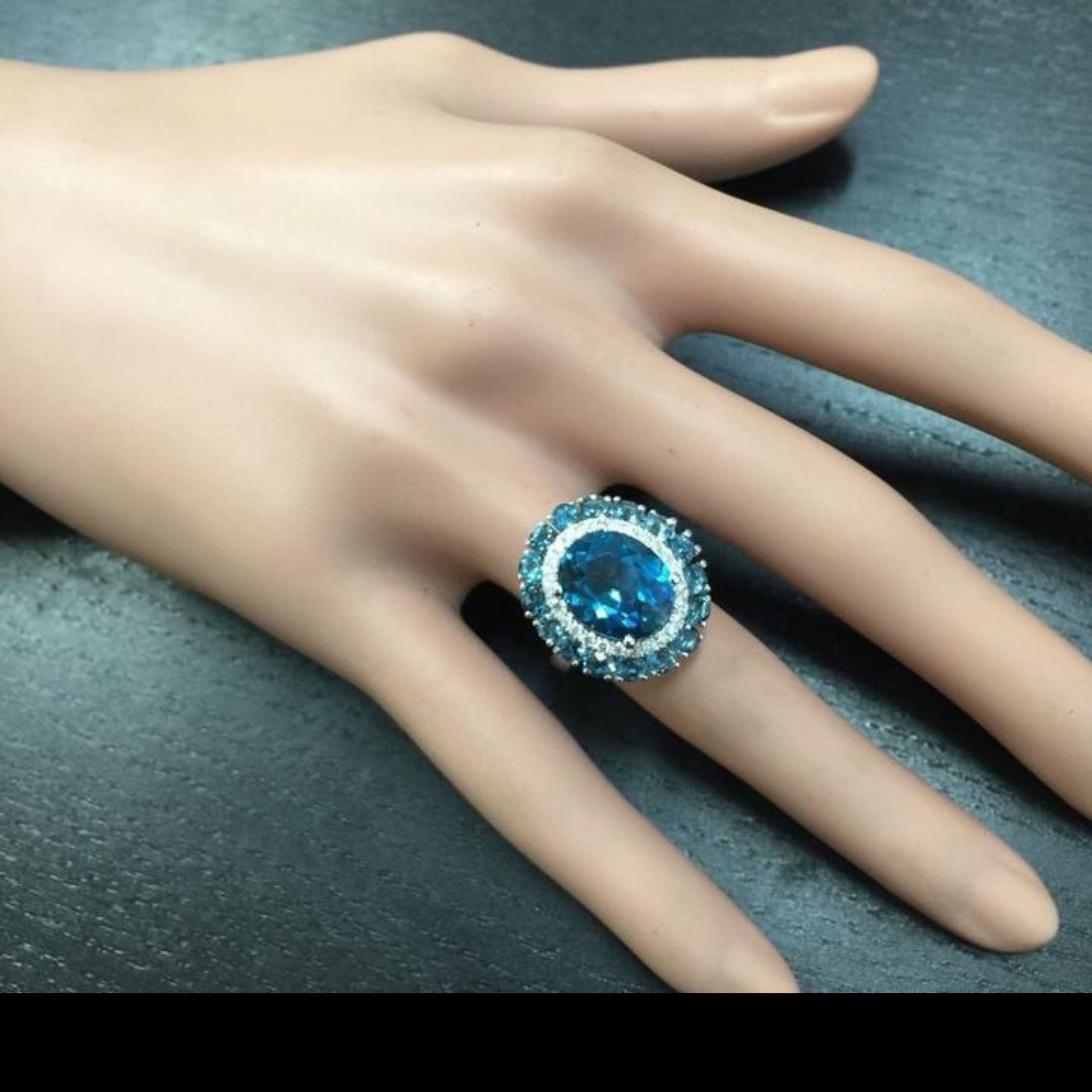 8.45 Carat Natural Impressive London Blue Topaz and Diamond 14k White Gold Ring In New Condition For Sale In Los Angeles, CA
