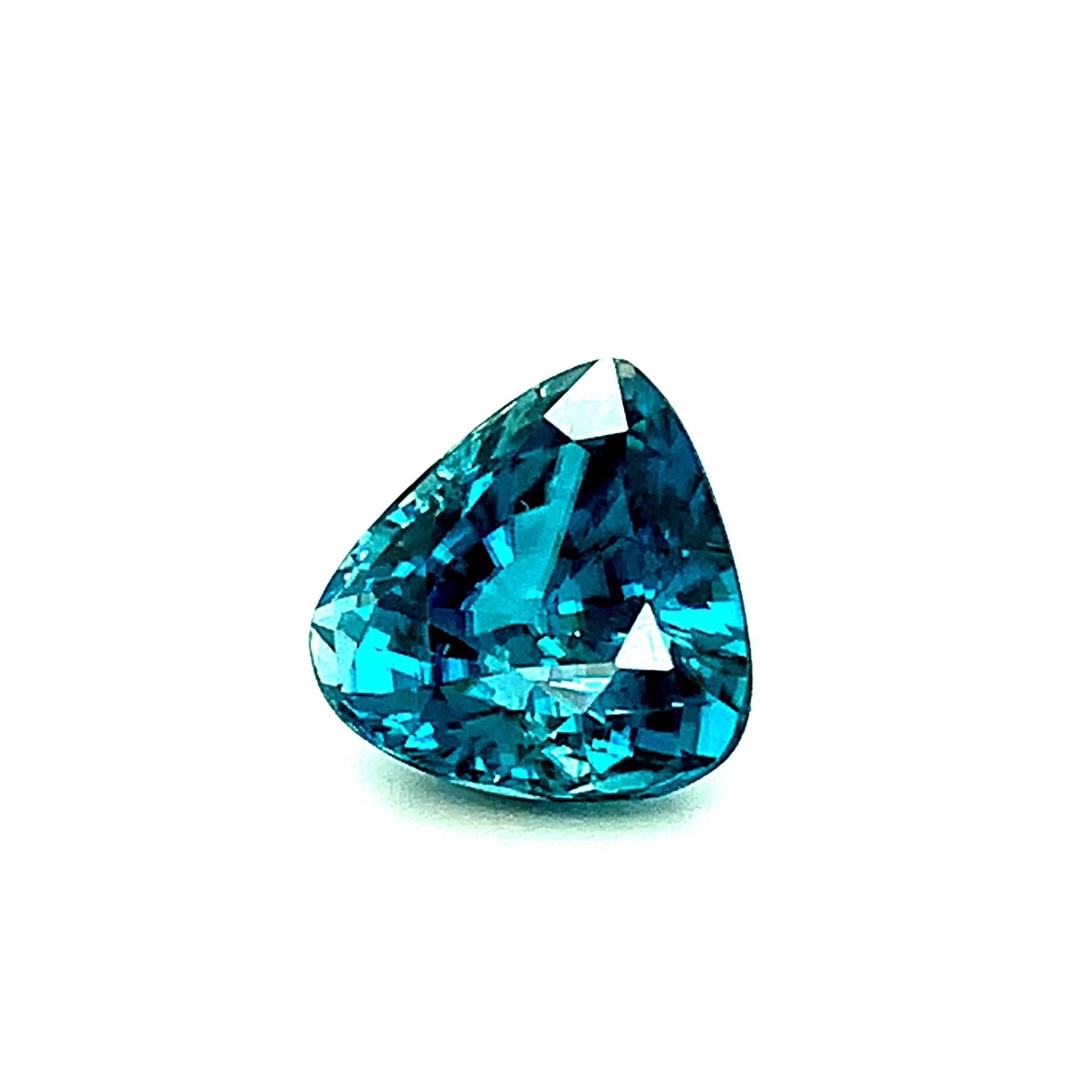 Trillion Cut 8.46 Carat Trilliant Cut Blue Zircon, Unset Loose Gemstone  