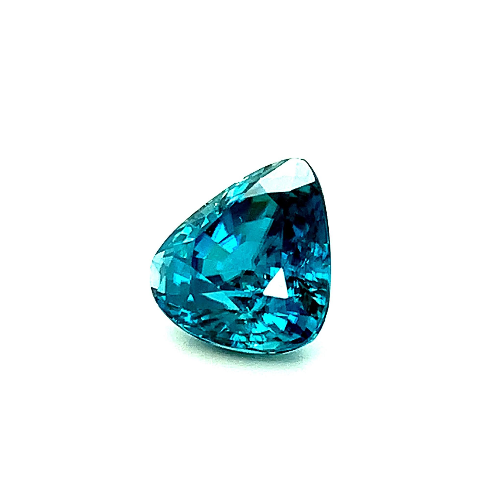 8.46 Carat Trilliant Cut Blue Zircon, Unset Loose Gemstone   In New Condition In Los Angeles, CA