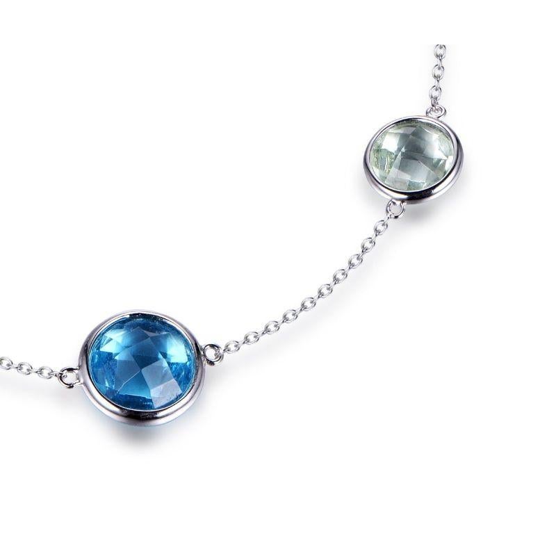 Des teintes estivales rayonnent de ce magnifique bracelet de perles en verre taillé en coussin.

Il comprend quatre zircons cubiques colorés d'environ 9 mm : violet, clair, jaune et vert pâle, ainsi qu'un zircon cubique bleu plus grand au centre qui