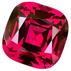 8.46 carats Reddish Pink Garnet Square Cushion Cut Natural Tanzanian Gemstone