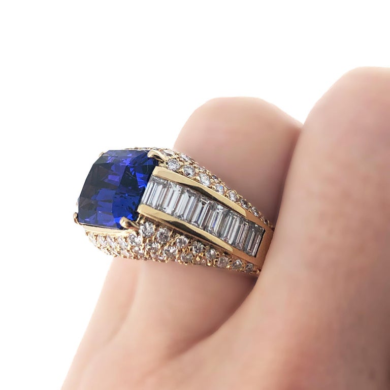 Emerald Cut Tanzanite and Diamond Cocktail Ring For Sale 1