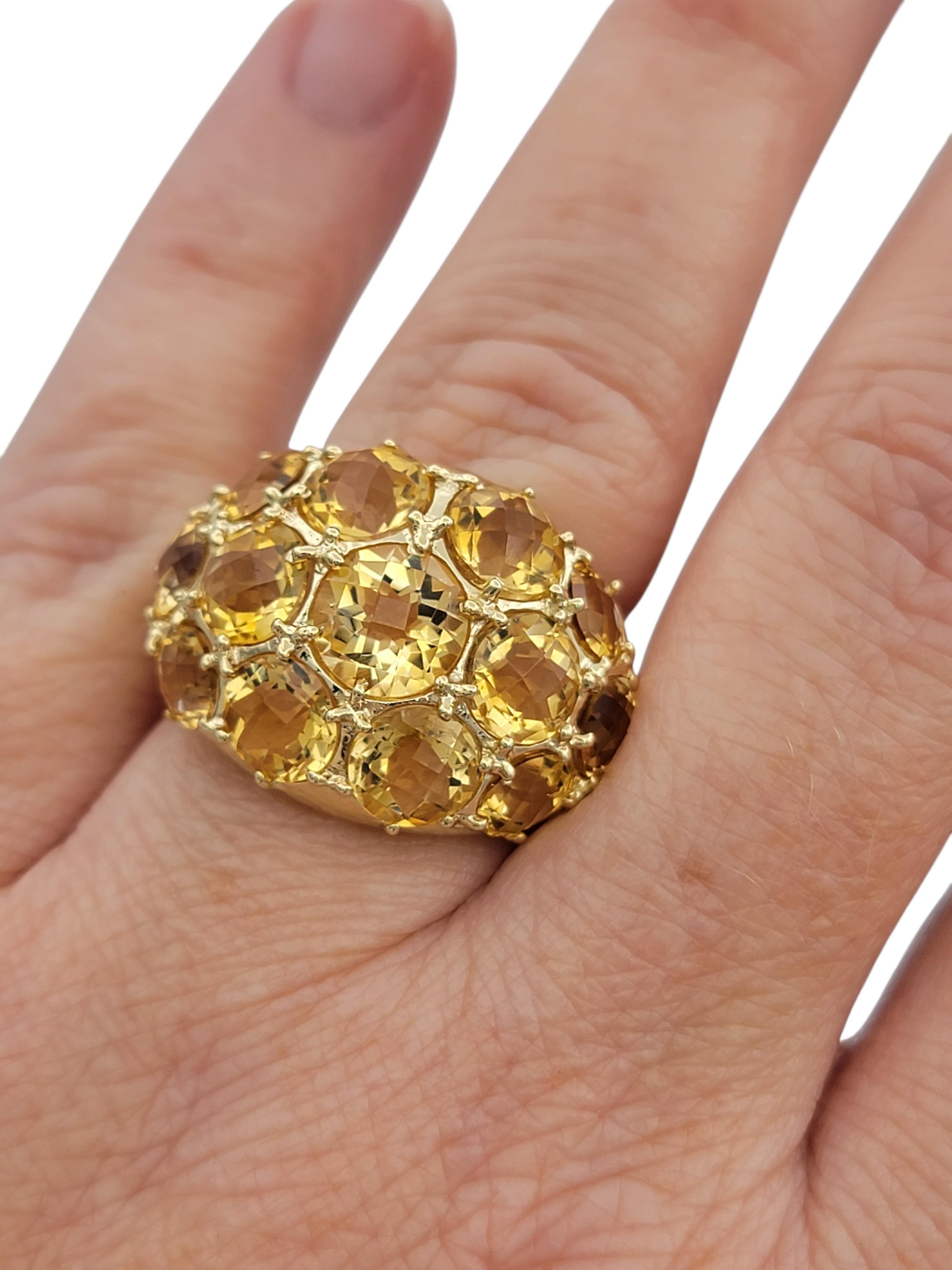 8.47 Carats Total Round Checkered Cut Citrine Cluster Ring 14 Karat Yellow Gold Damen im Angebot