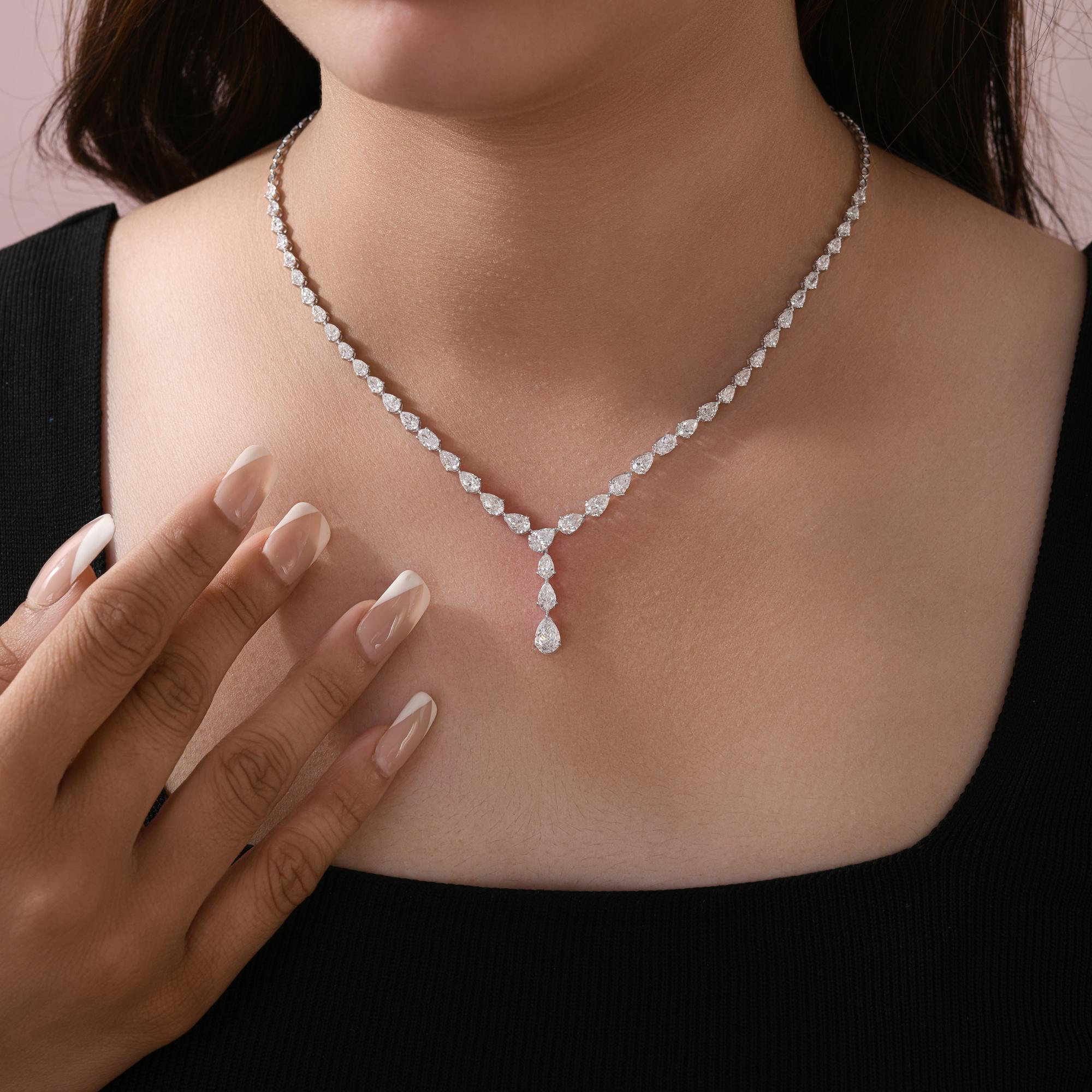 8,47 Ct. Collar de Boda Lágrima Diamante Natural Talla Pera Oro Blanco 14K 
Este impresionante collar presenta una elegante línea de diamantes en forma de pera bellamente dispuestos a lo largo de la cadena y acentuados por una delicada gota de pera