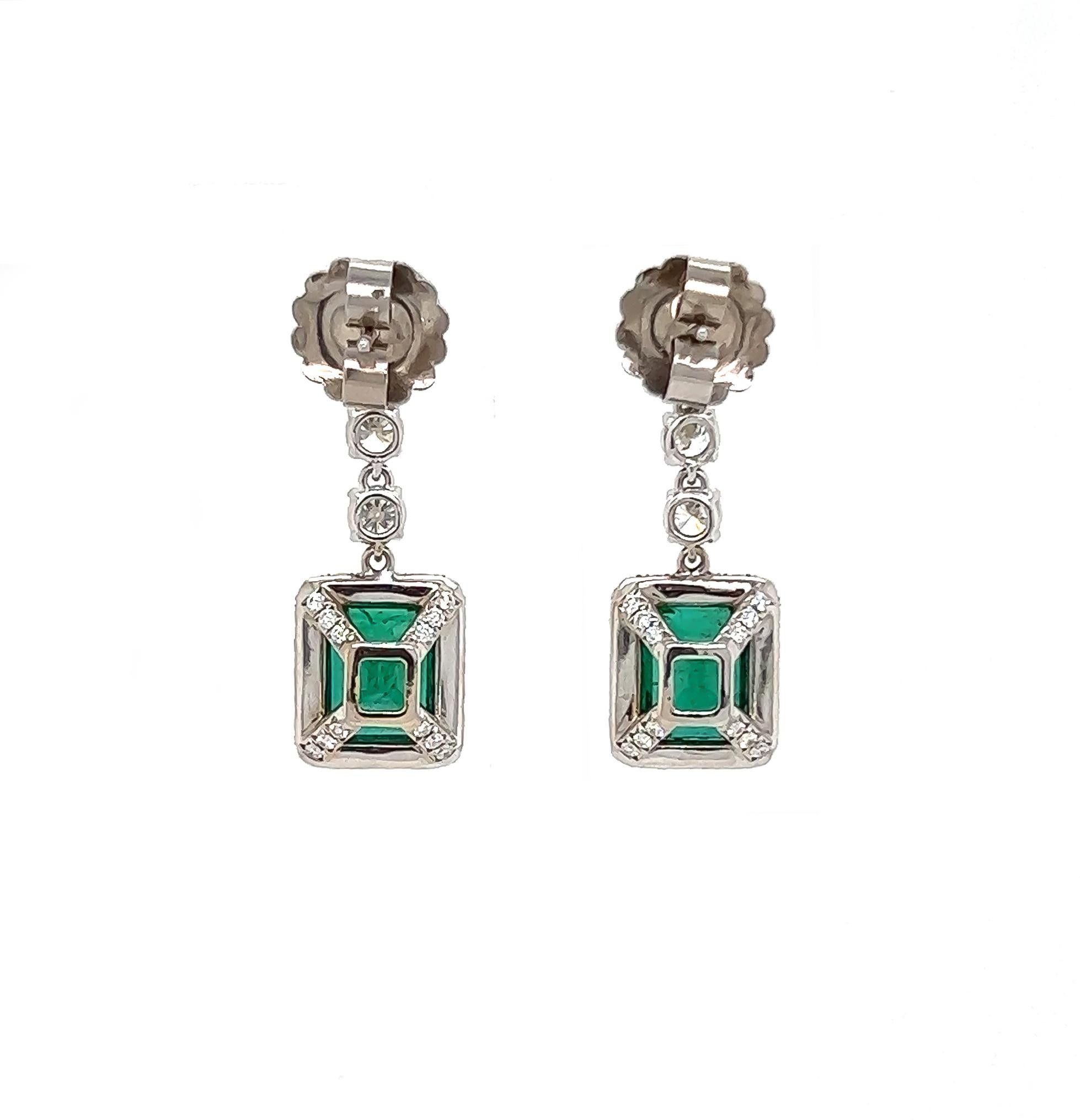 8.47 Total Carat Emerald and Diamond Drop Earrings in 18K White Gold In New Condition For Sale In New York, NY
